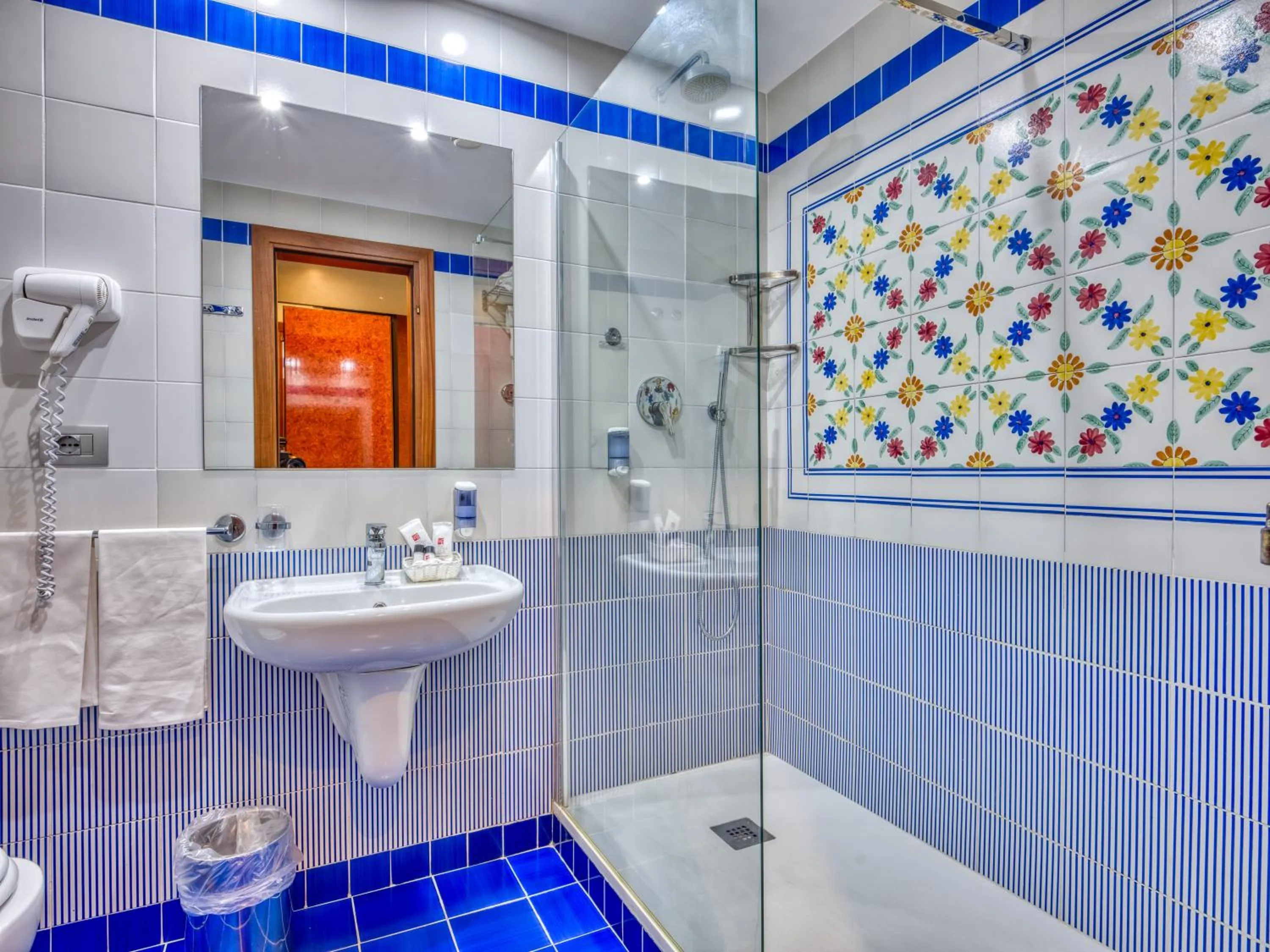 Shower in Hotel Caesar Palace