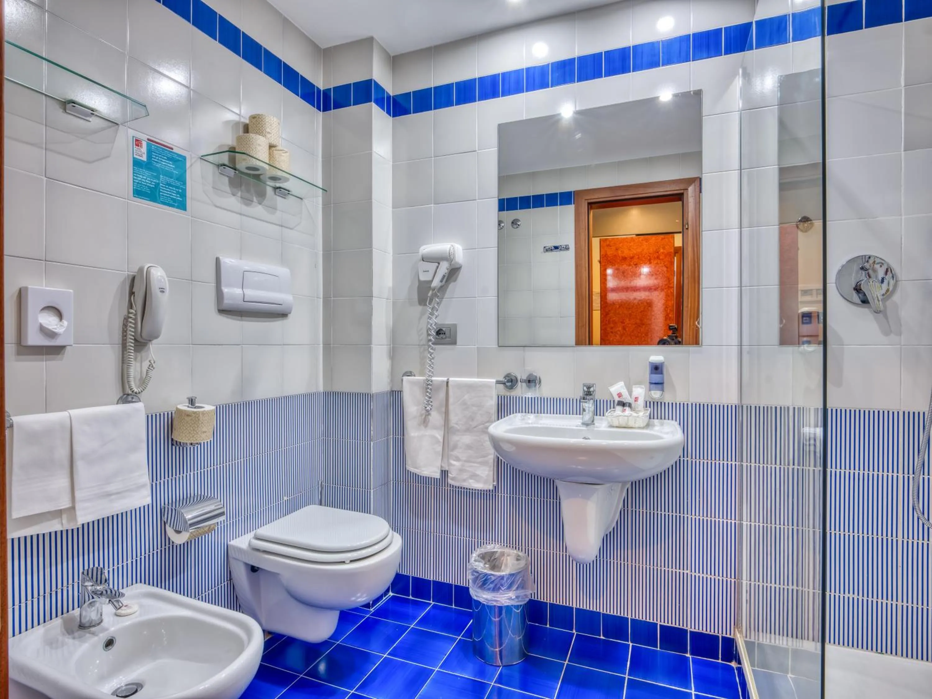 Shower in Hotel Caesar Palace