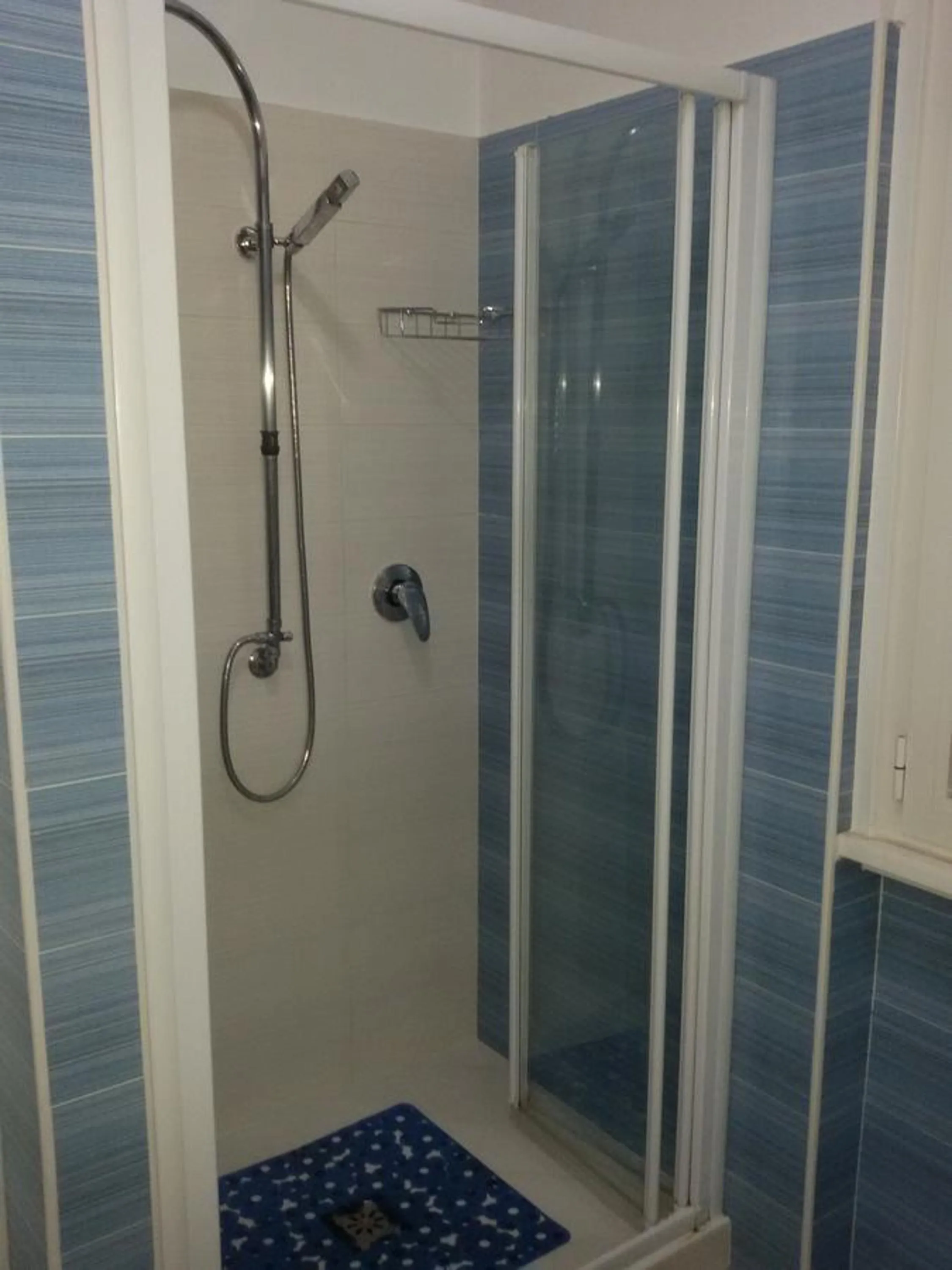 Bathroom in Ciro BED AND BREAKFAST la villetta