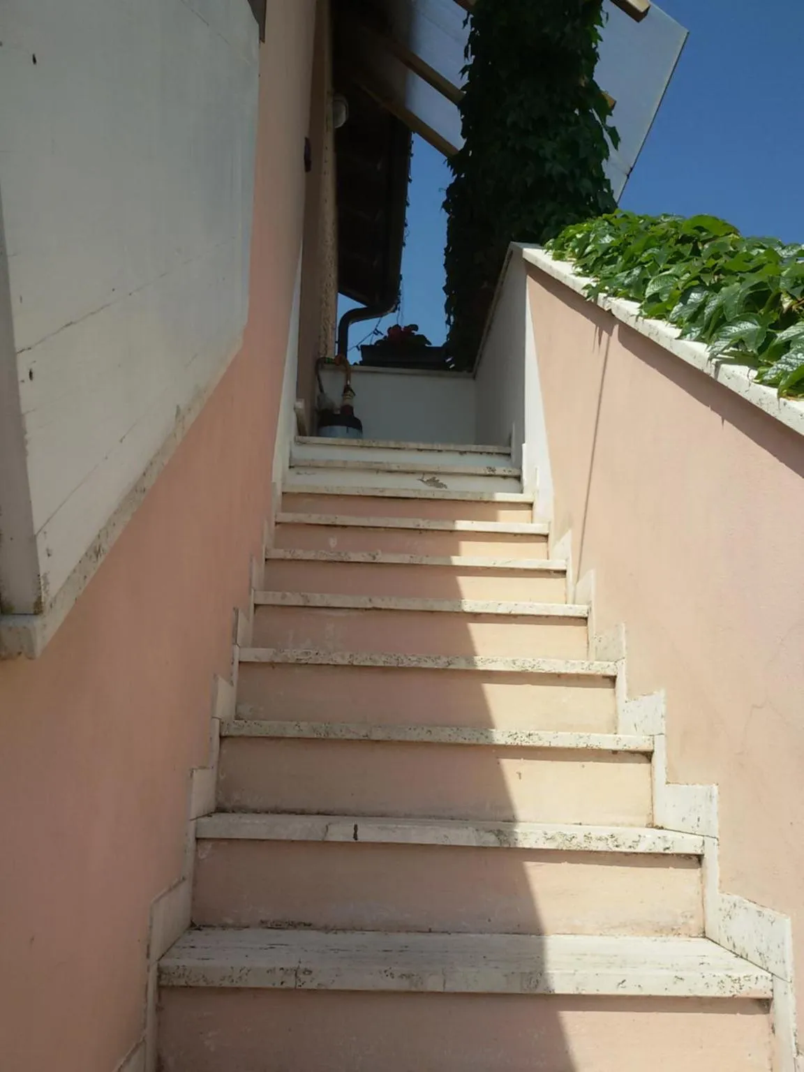 Balcony/Terrace in Ciro BED AND BREAKFAST la villetta