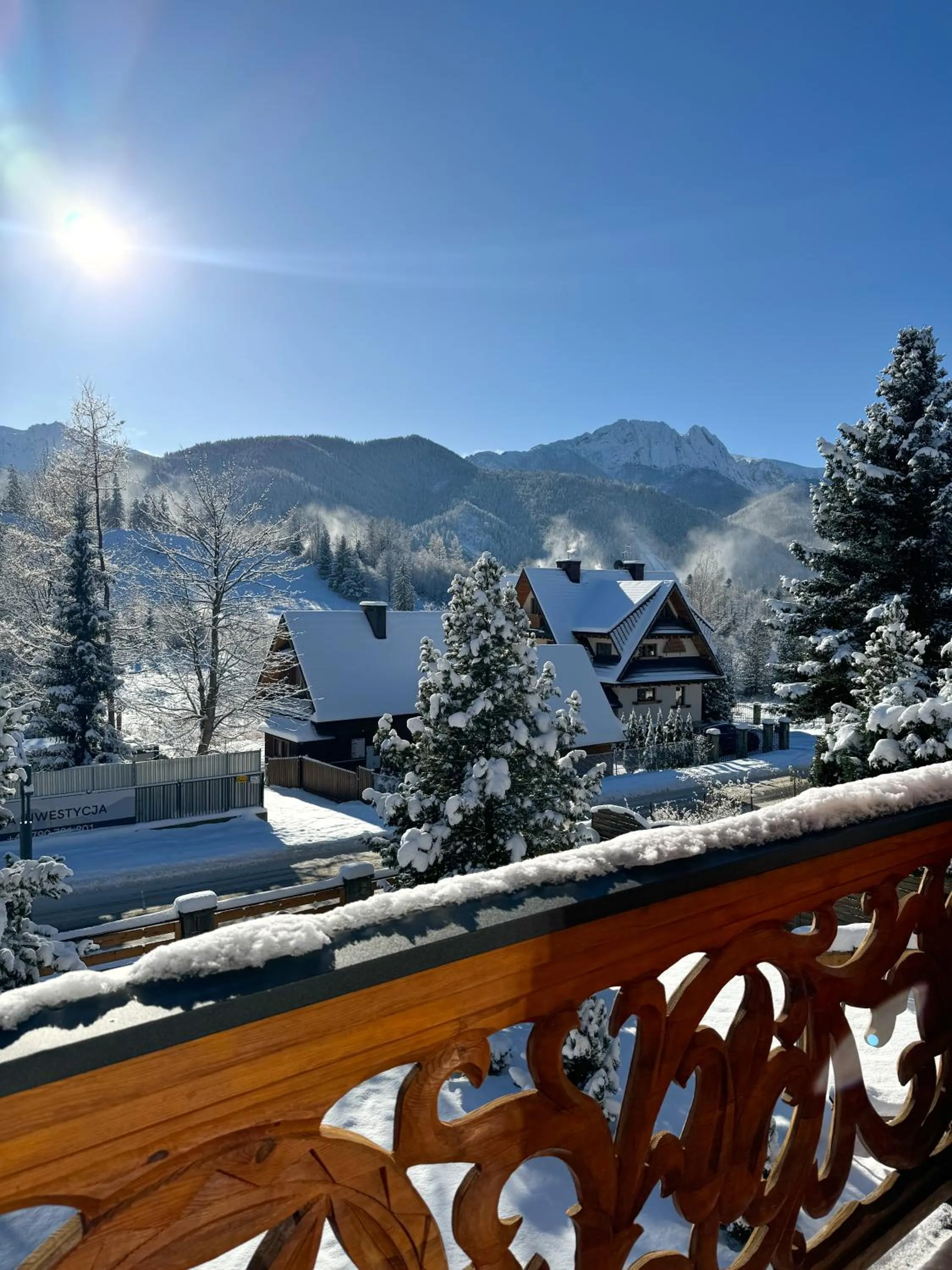 Day in Villa 11 Folk & Design