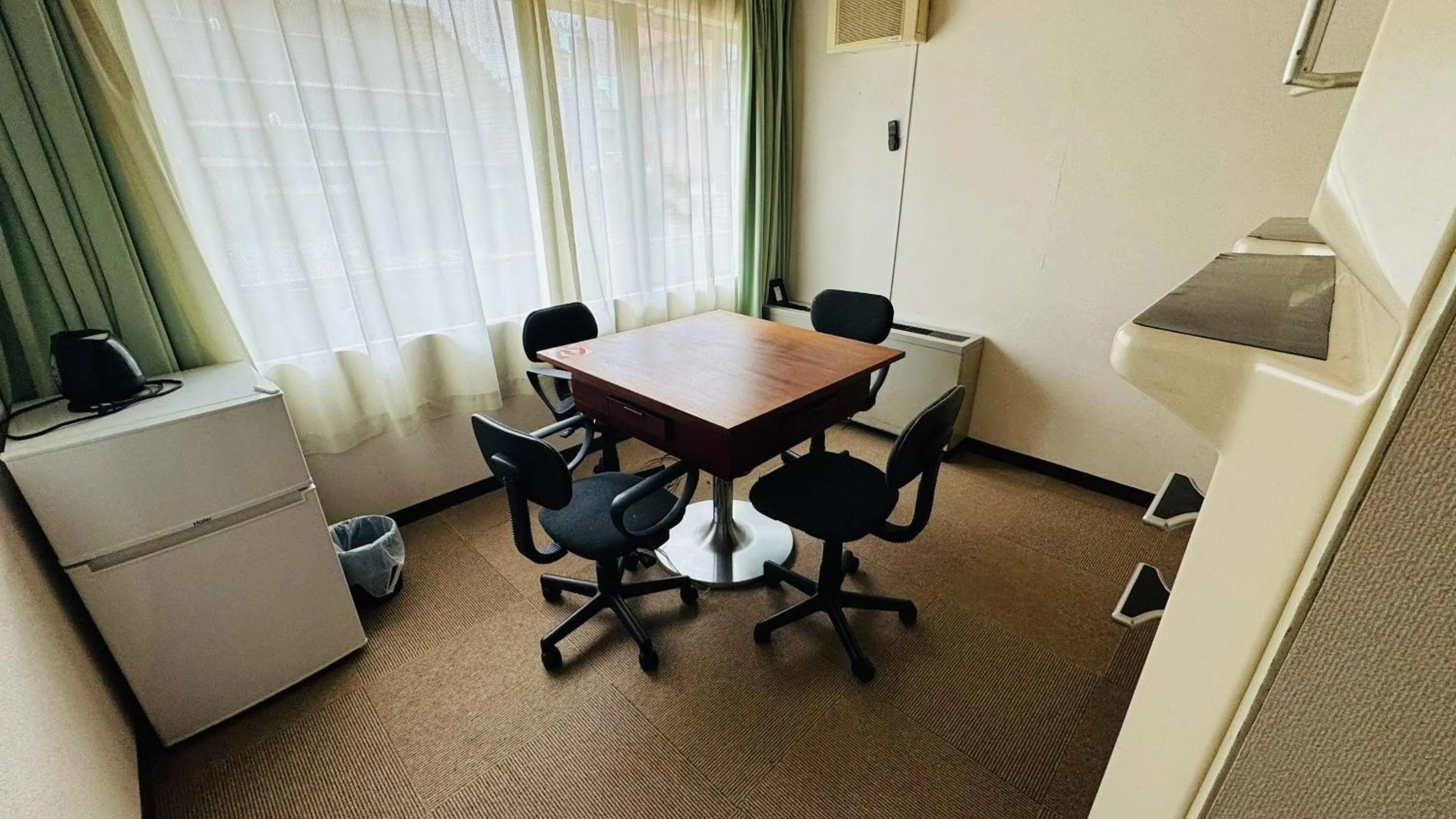 Capsule Hotel Asahi Plaza Shinsaibashi - Men's Only