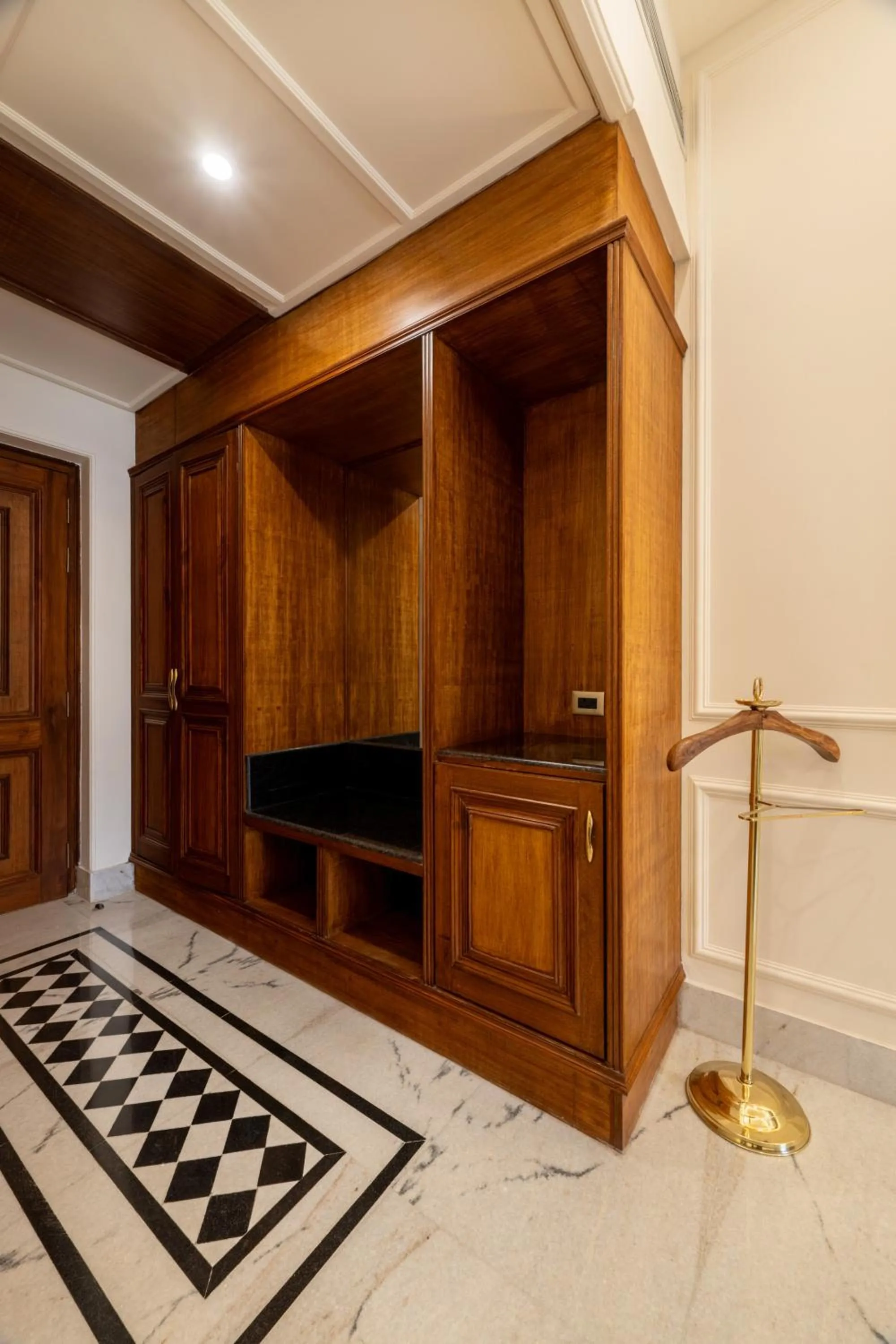 Bedroom in Brij Castle