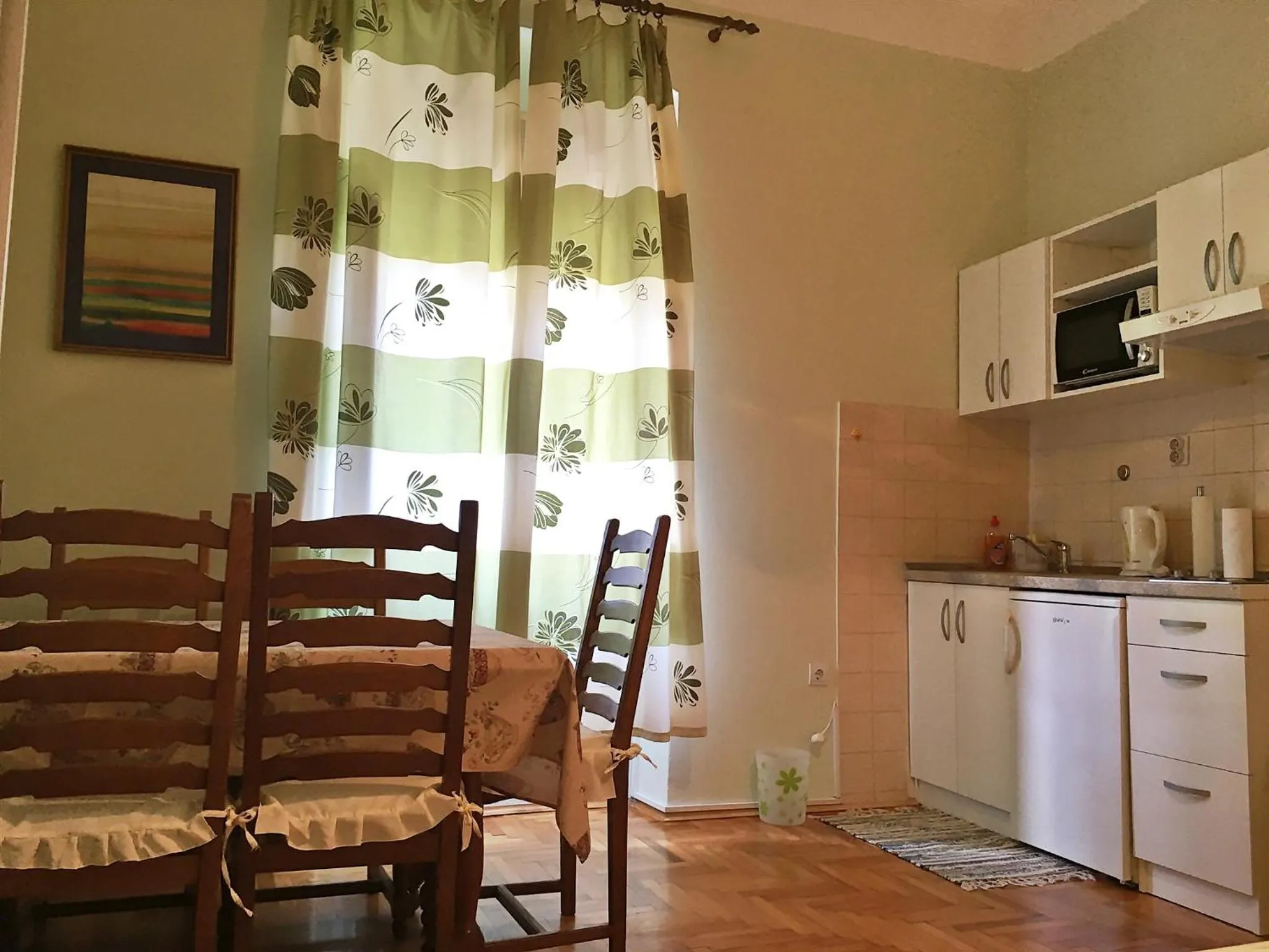 Kitchen or kitchenette in Klarina Apartments