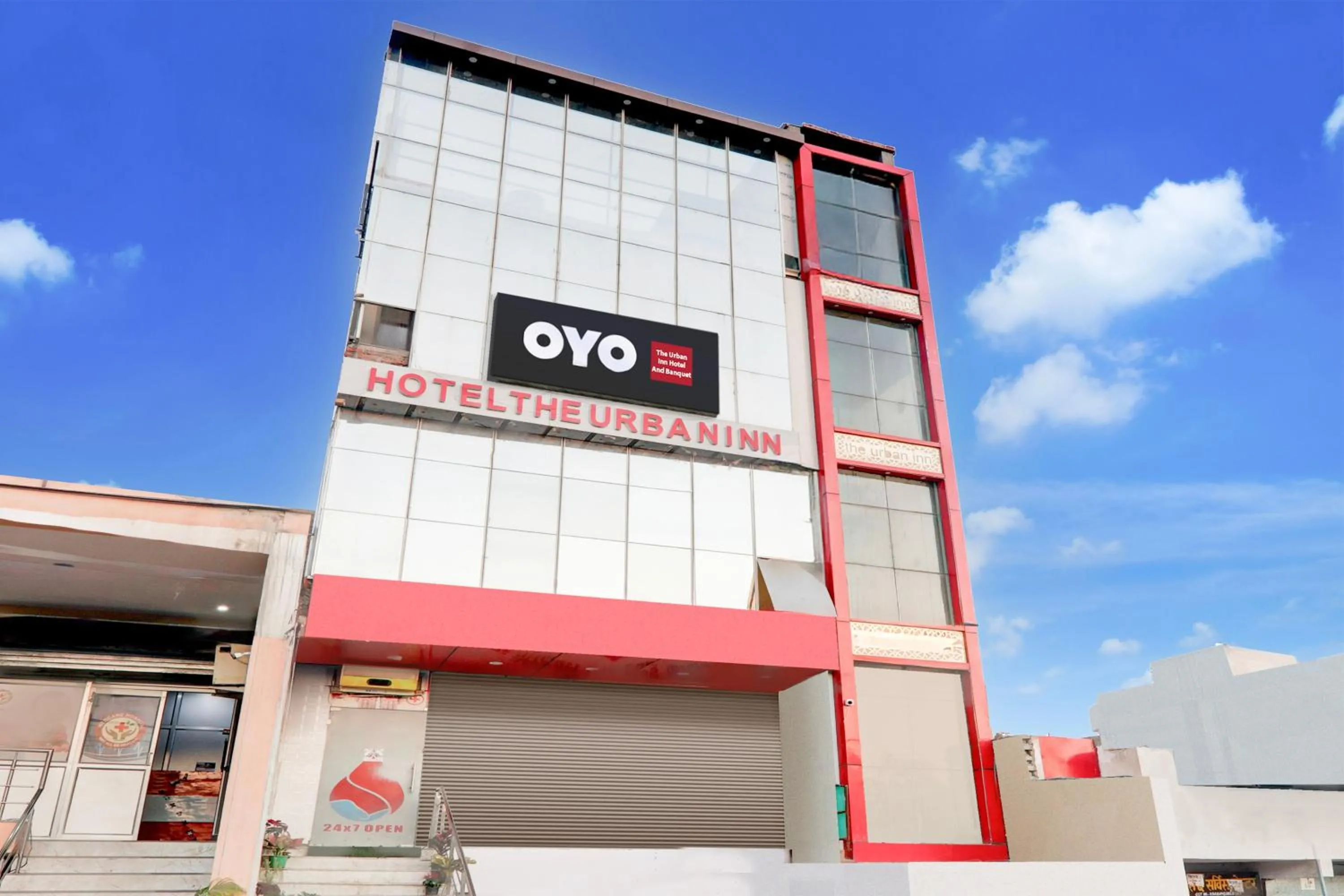 Facade/entrance in Hotel O The urban inn hotel and banquet