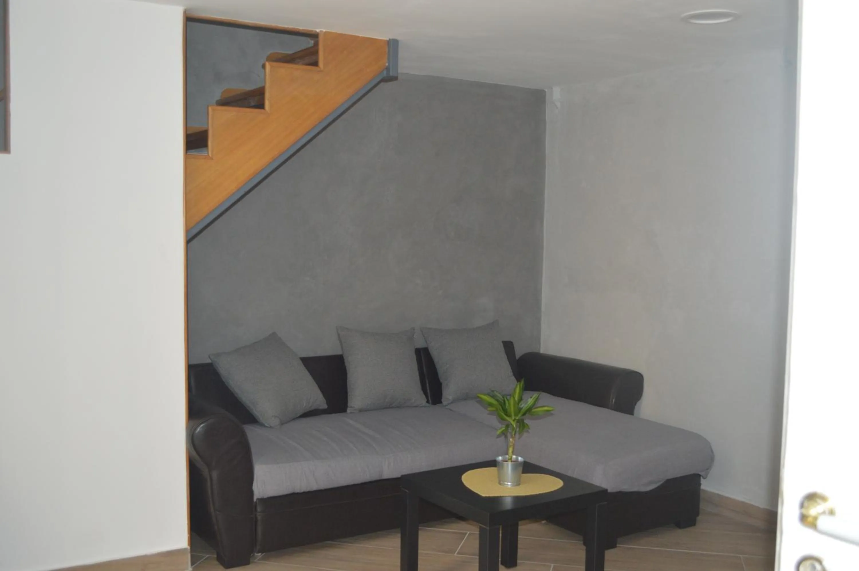 Living room in Petros rooms&apartments