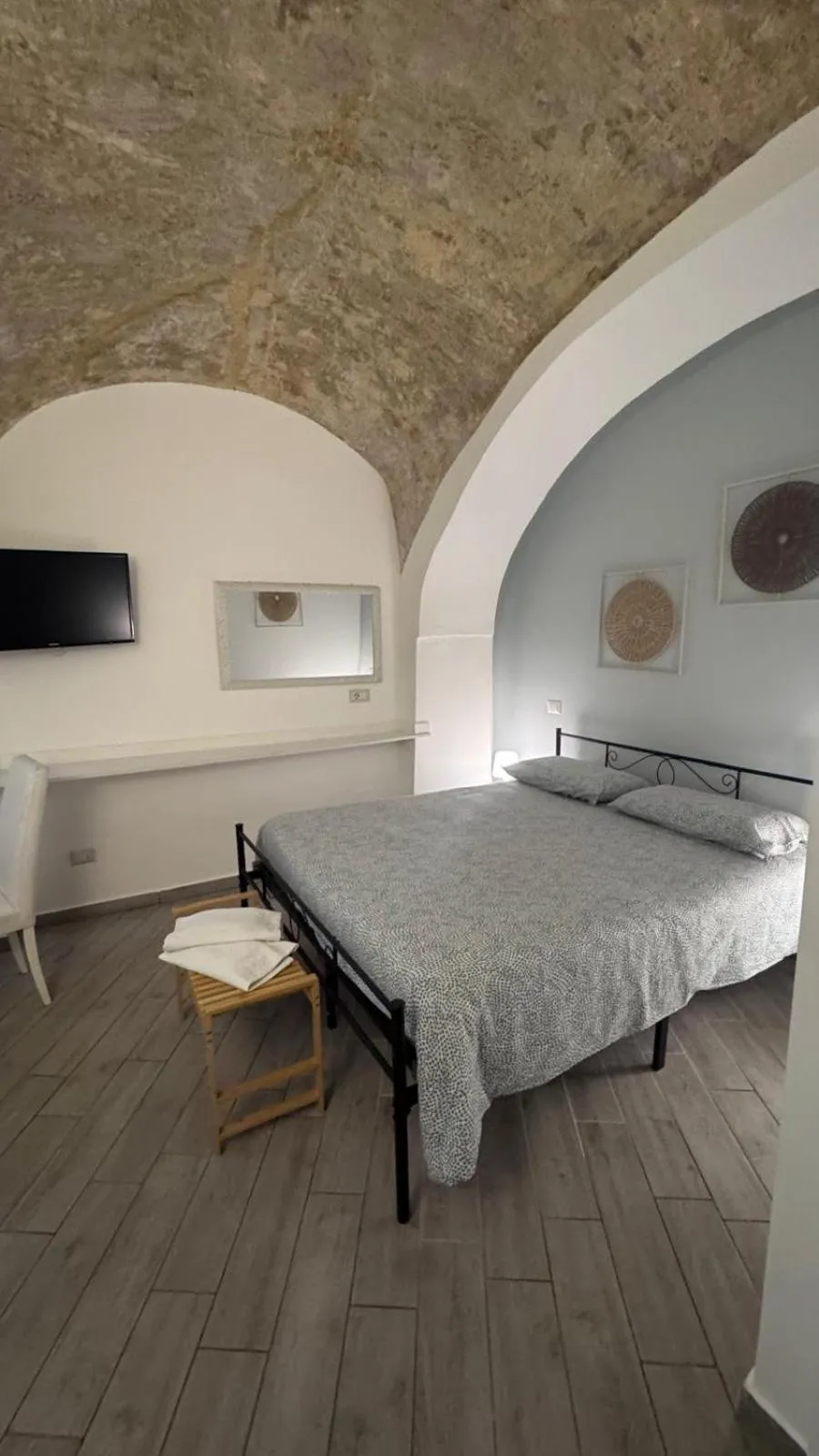 Bed in Petros rooms&apartments