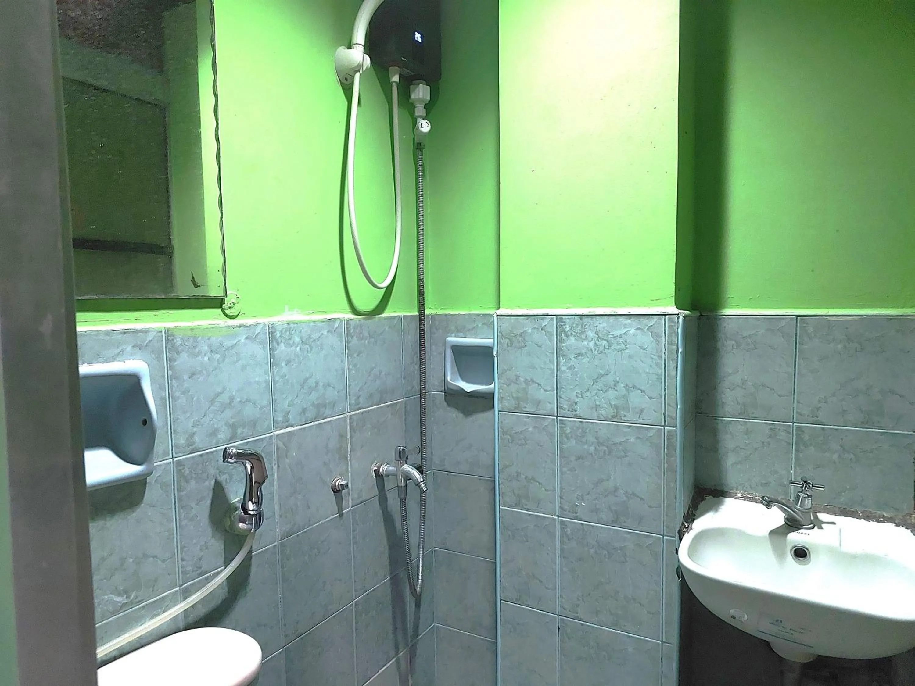 Bathroom in MCT Hotel