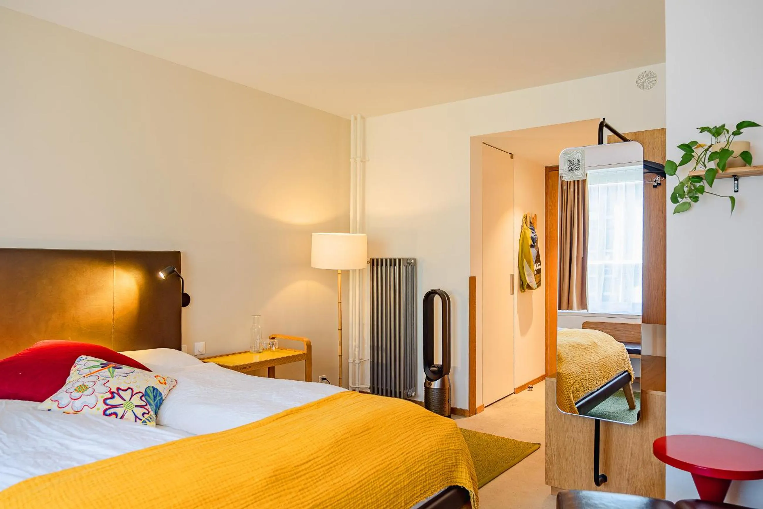 Bedroom, Bed in Nomad Design & Lifestyle Hotel