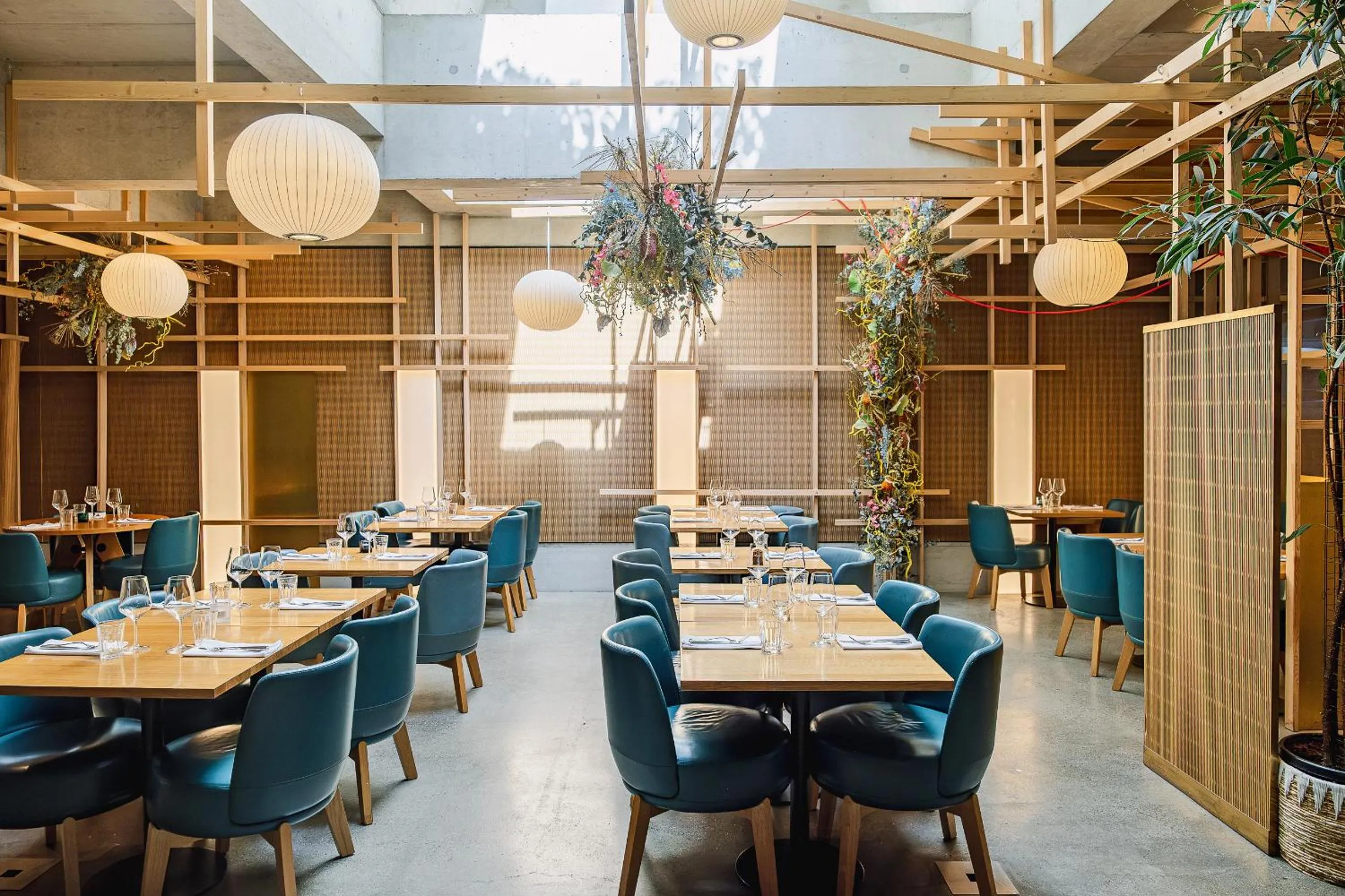 Restaurant/places to eat in Nomad Design & Lifestyle Hotel