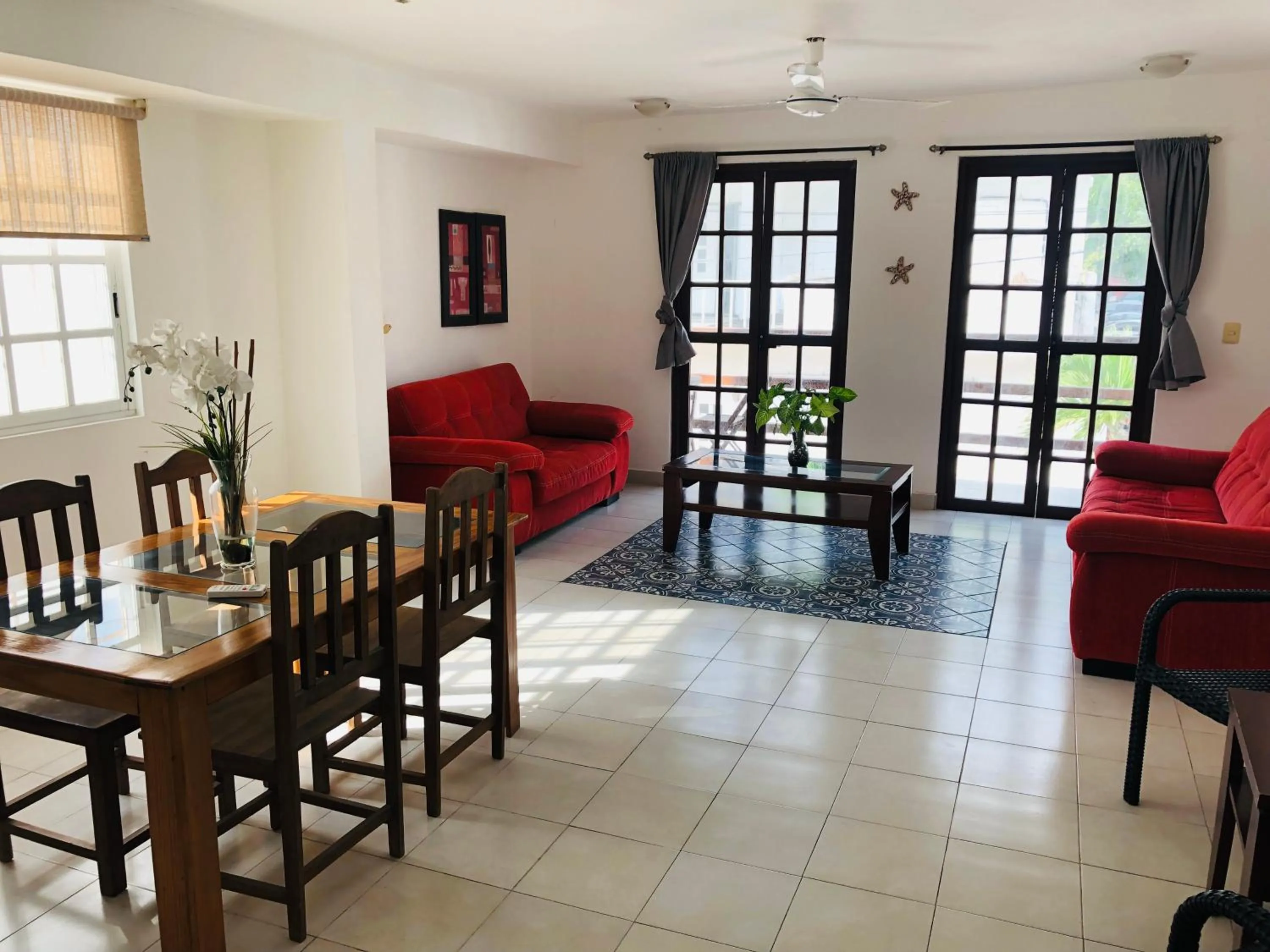 Dining area in Casa Alberto Cozumel