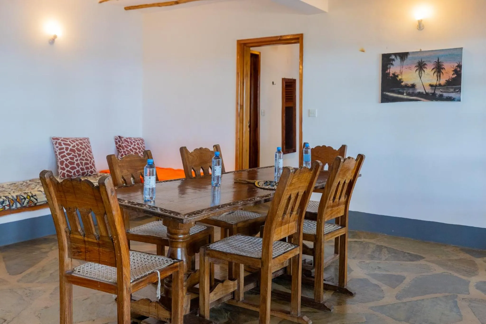 Dining area in Silver Rock Boutique Resort by Mokawa - Hotel & Apartments