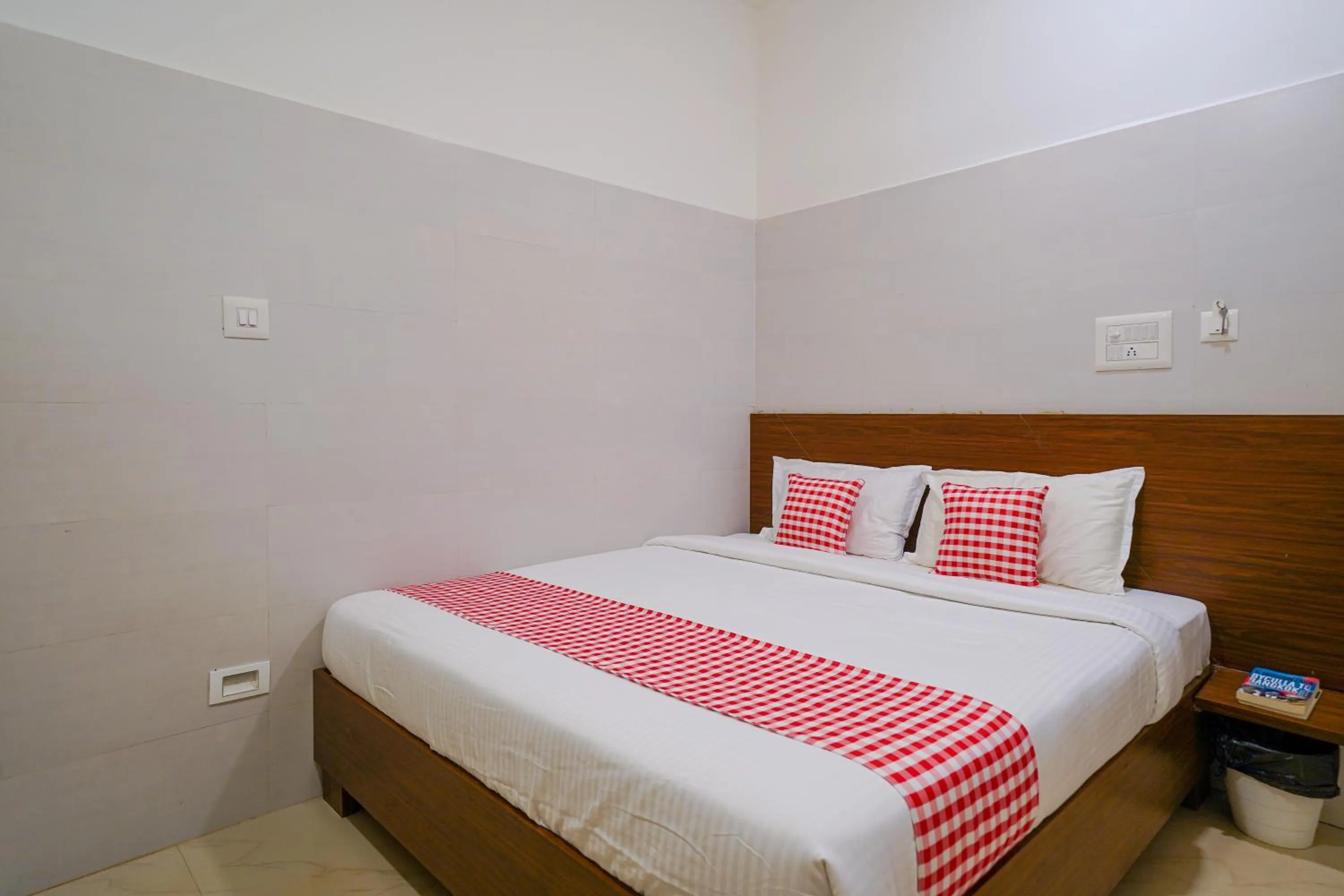 Bed in Open Hotel by Olive - Amani Beach Stay
