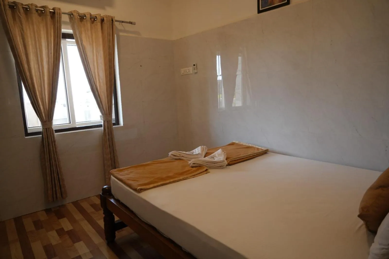Bed in Amani Beach Homestay