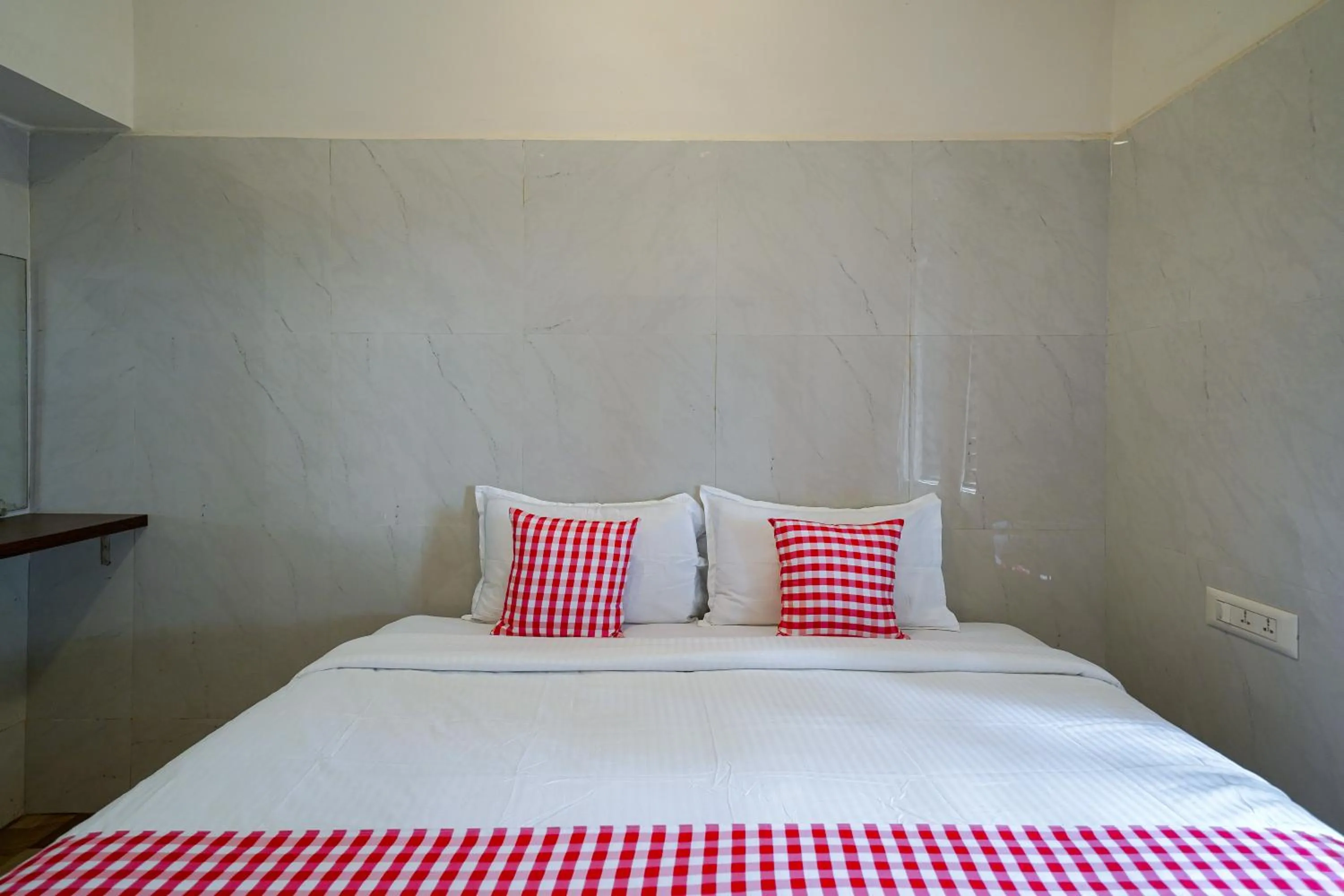 Bed in Open Hotel by Olive - Amani Beach Stay