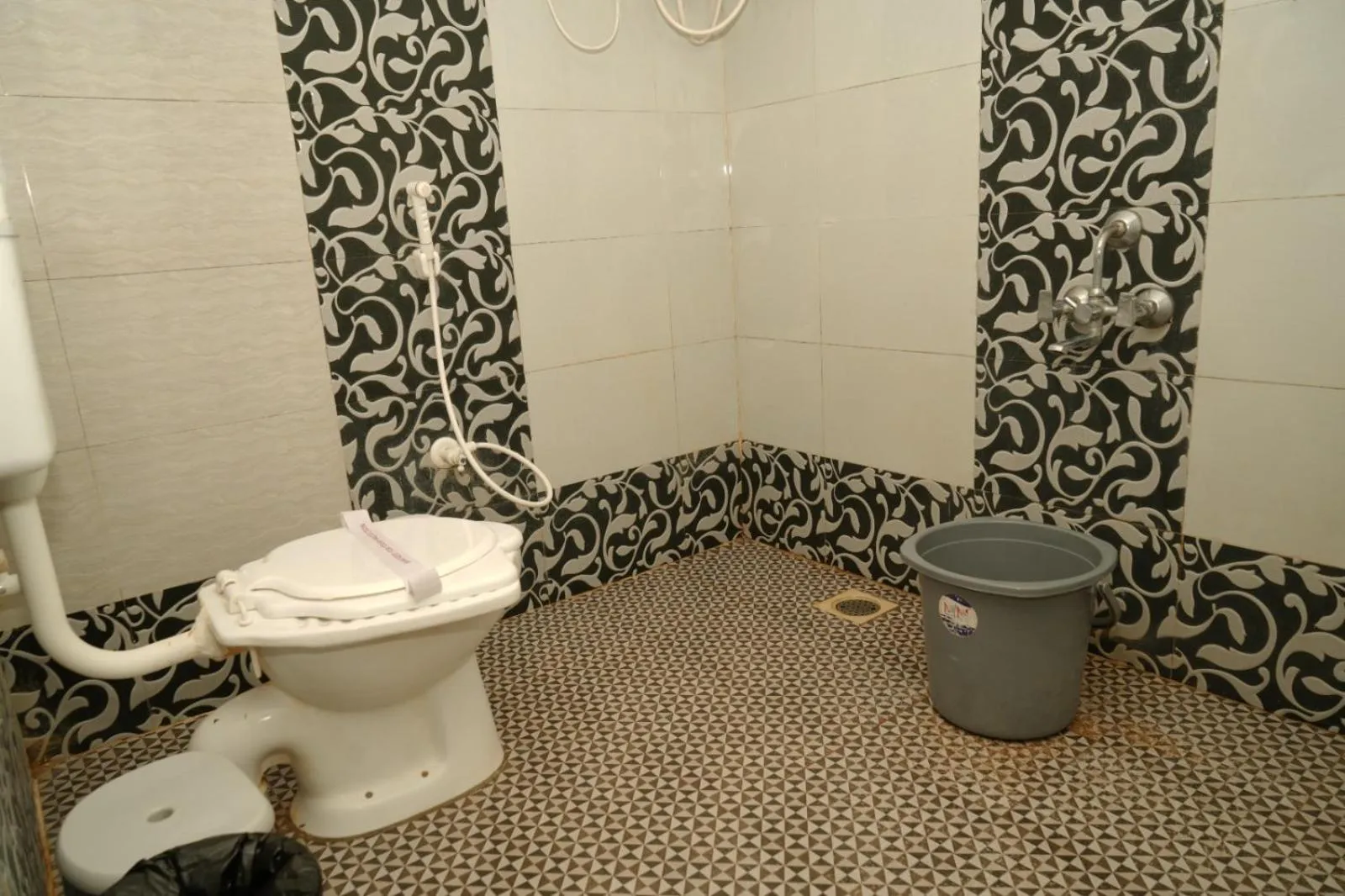 Toilet in Amani Beach Homestay