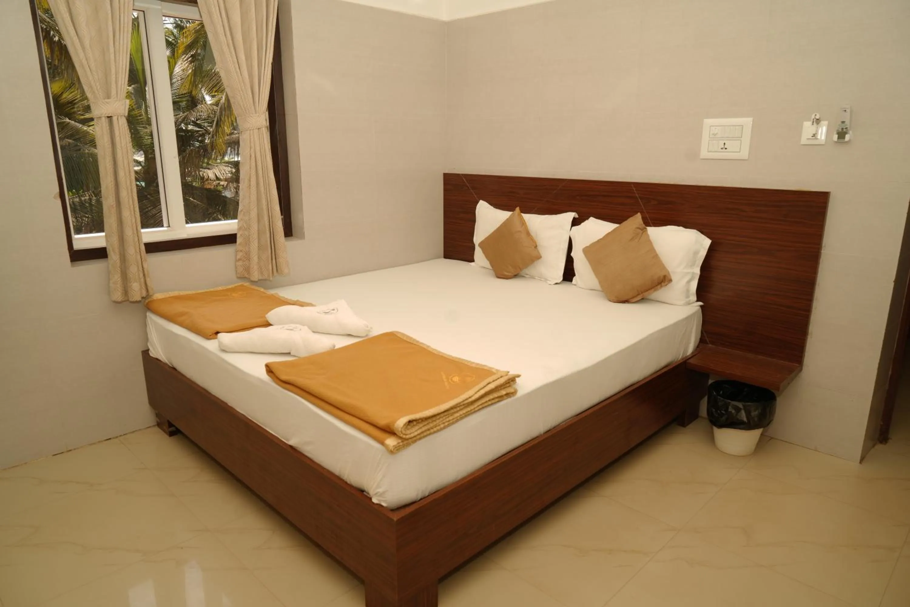 Bed in Amani Beach Homestay