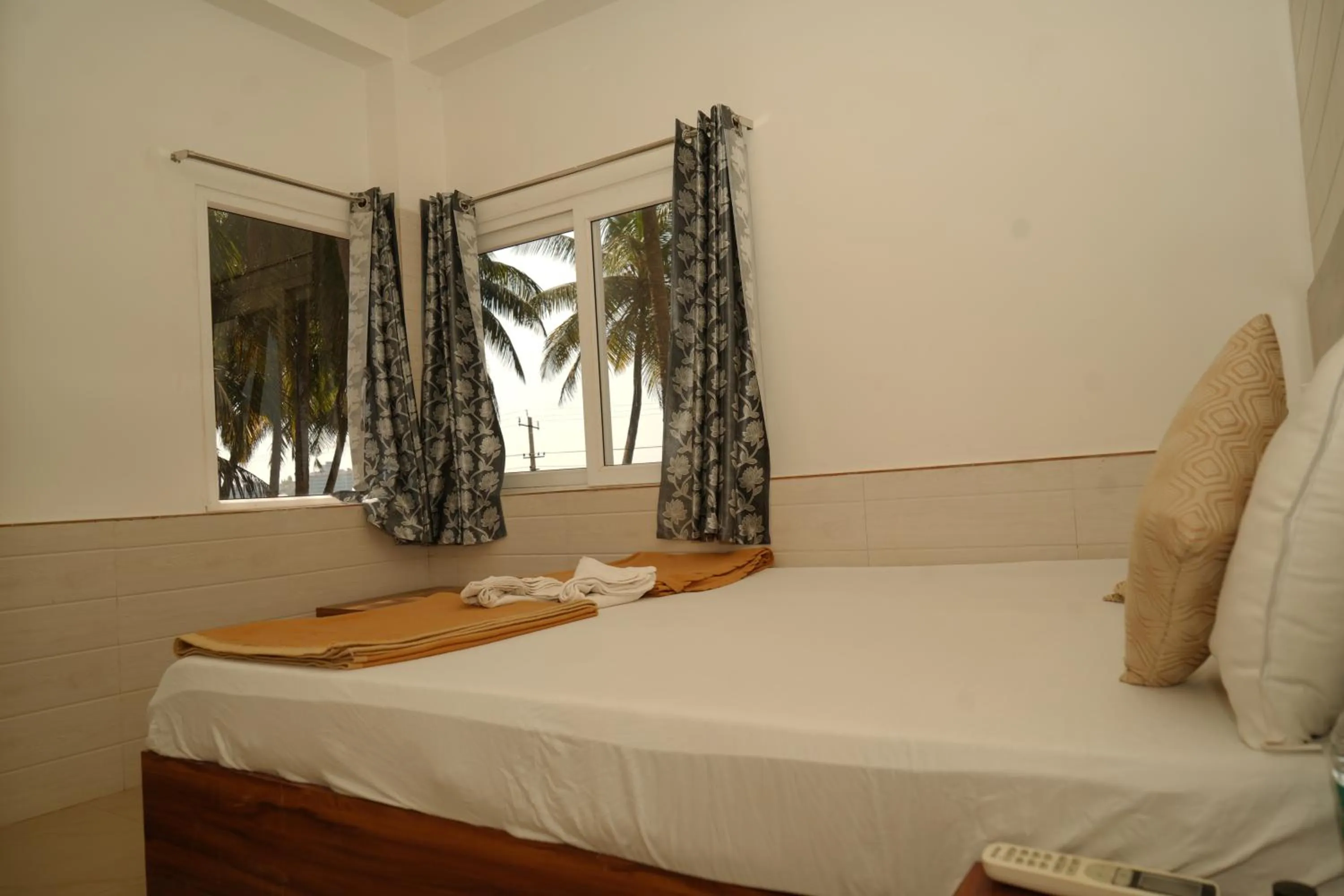 Bed in Amani Beach Homestay