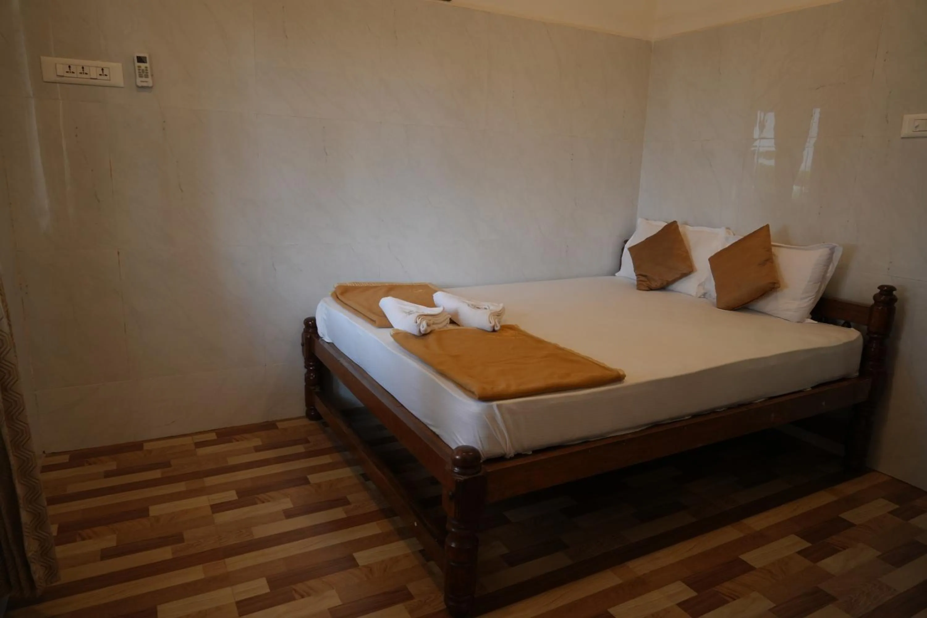 Bed in Amani Beach Homestay