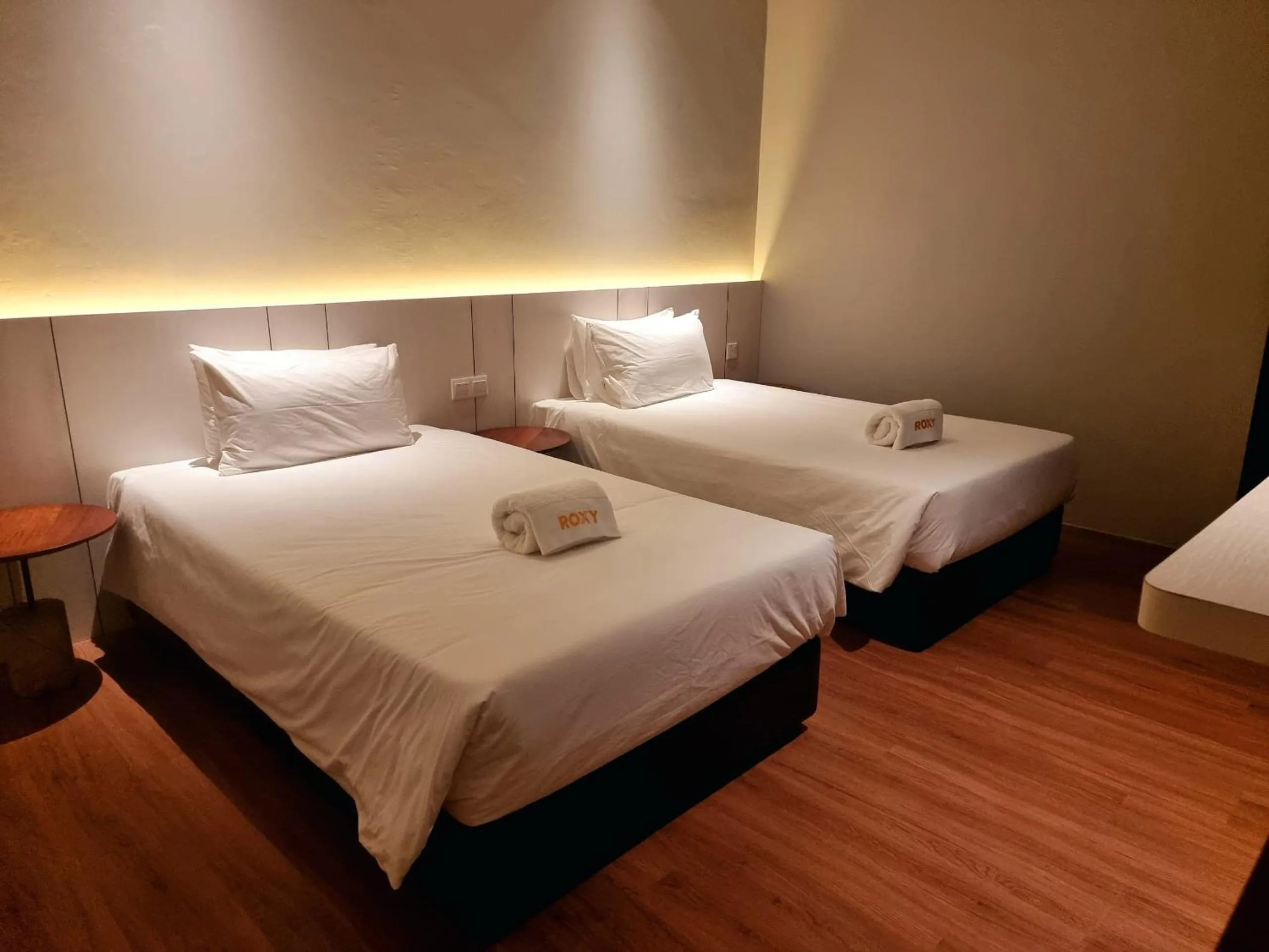 Bedroom, Bed in Roxy Hotel Malihah