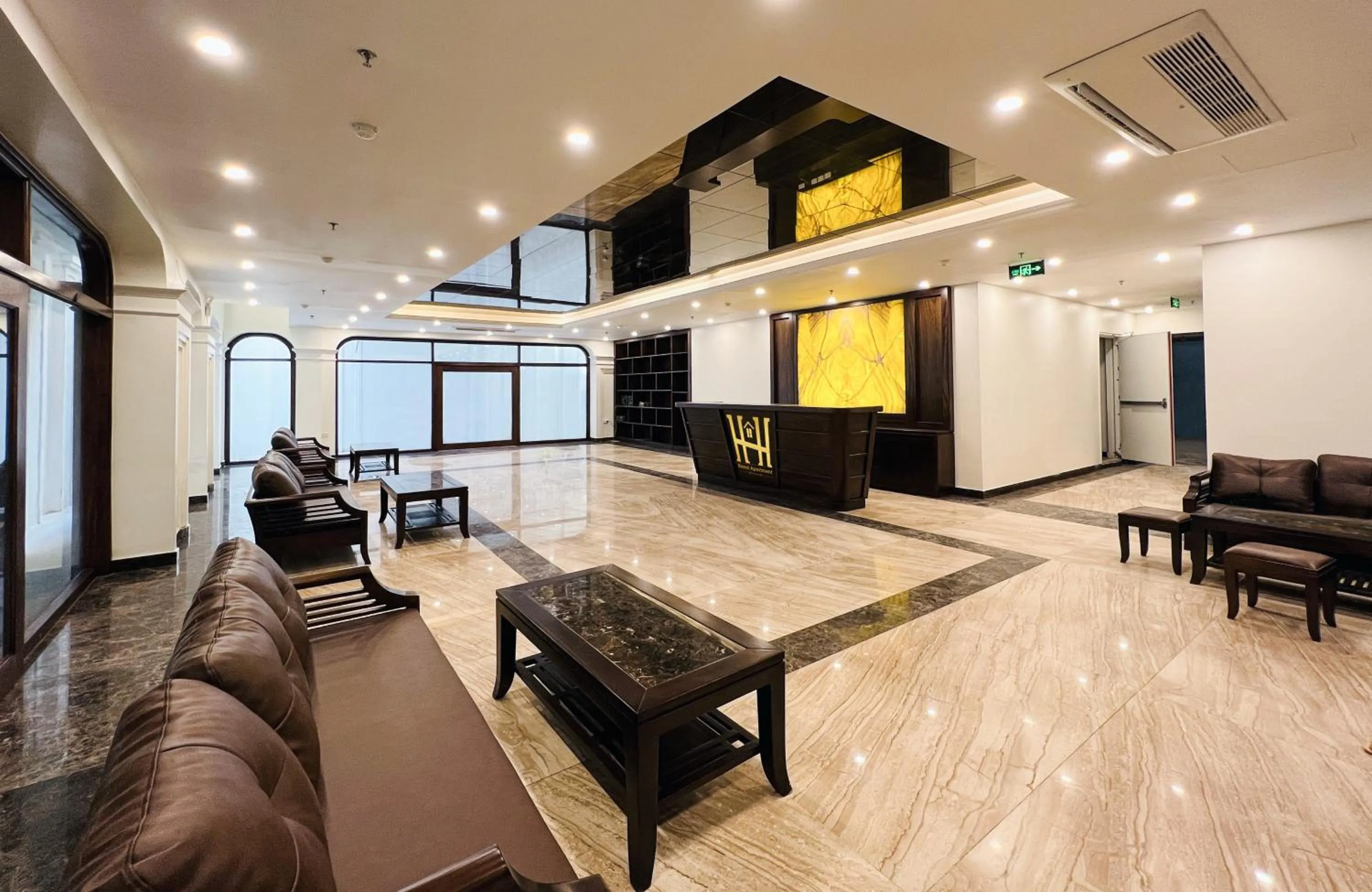 Lobby or reception in Hanoi Apartment
