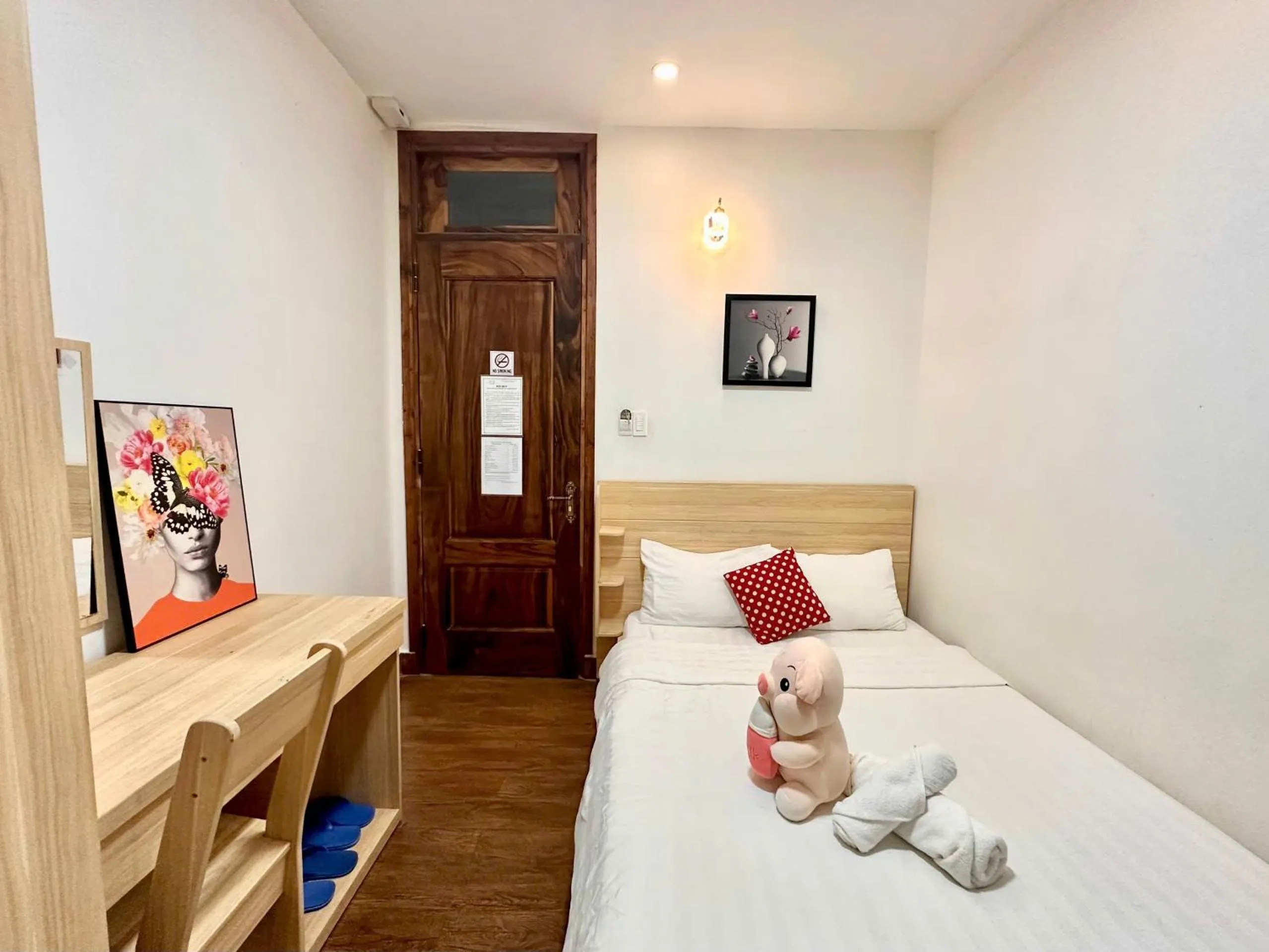 Dining area, Bed in Nhật Anh Hotel Đà Lạt