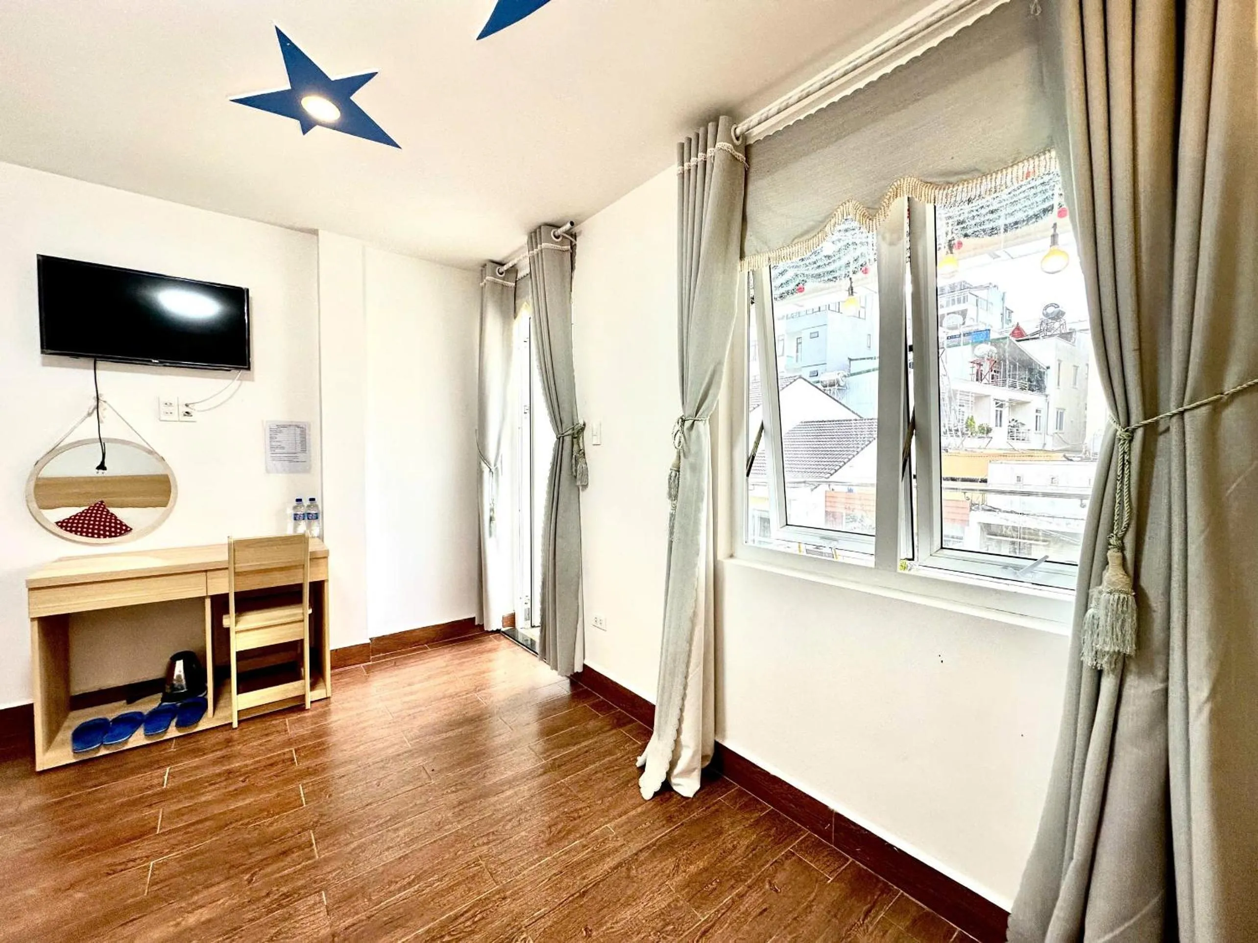 TV and multimedia in Nhật Anh Hotel Đà Lạt