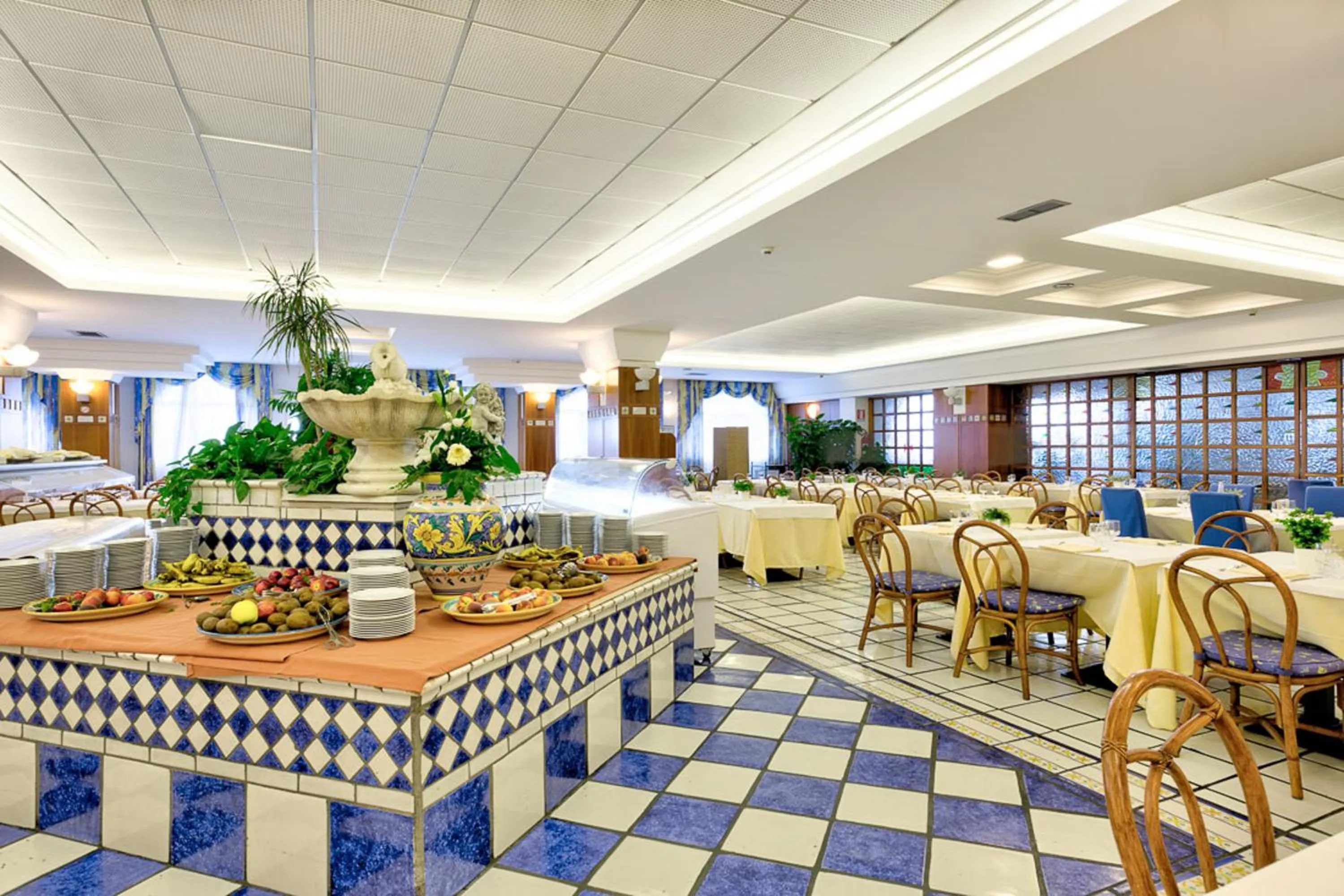 Restaurant/places to eat in Hotel Olimpo le Terrazze