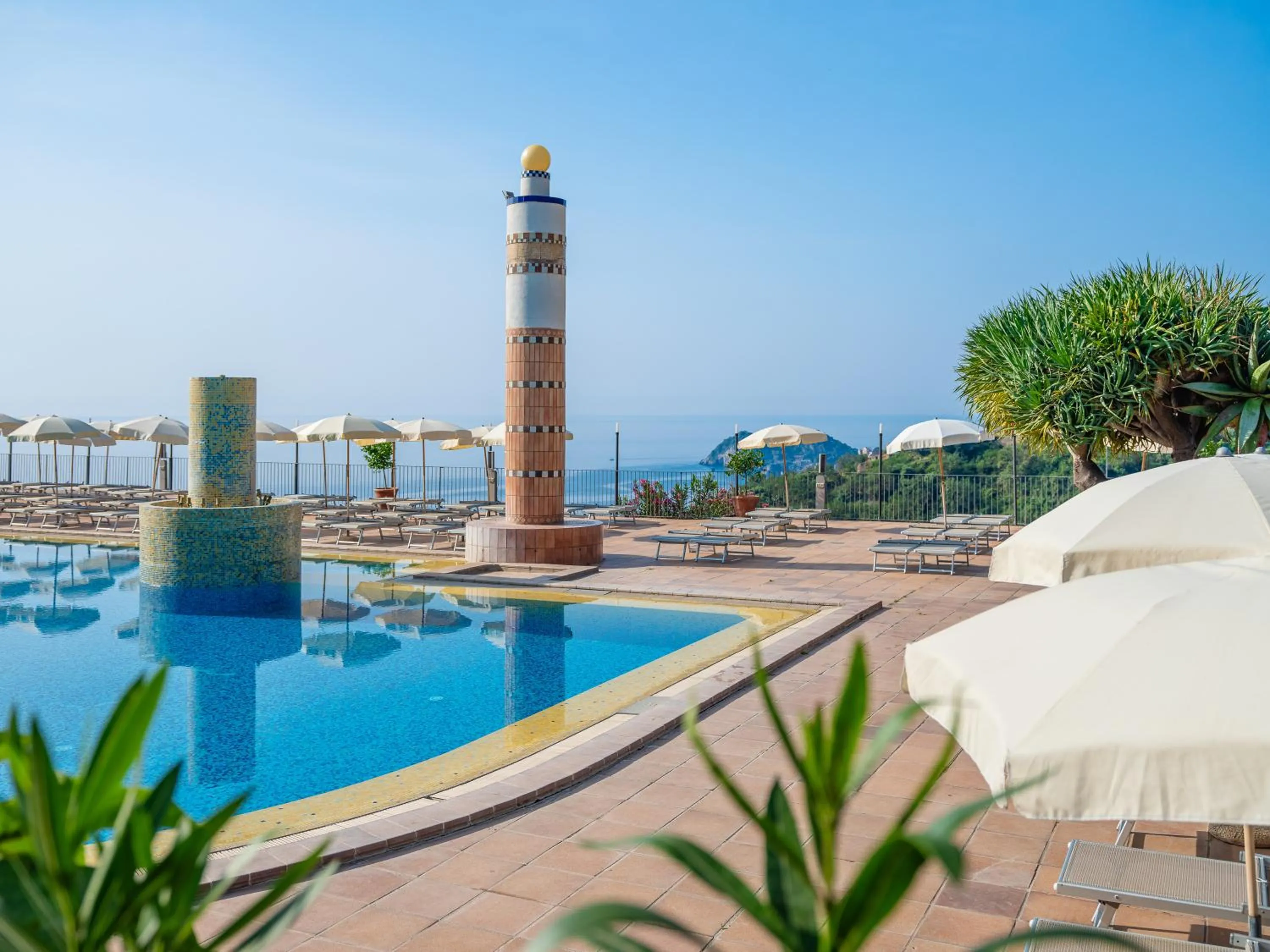 Pool view in Hotel Olimpo le Terrazze