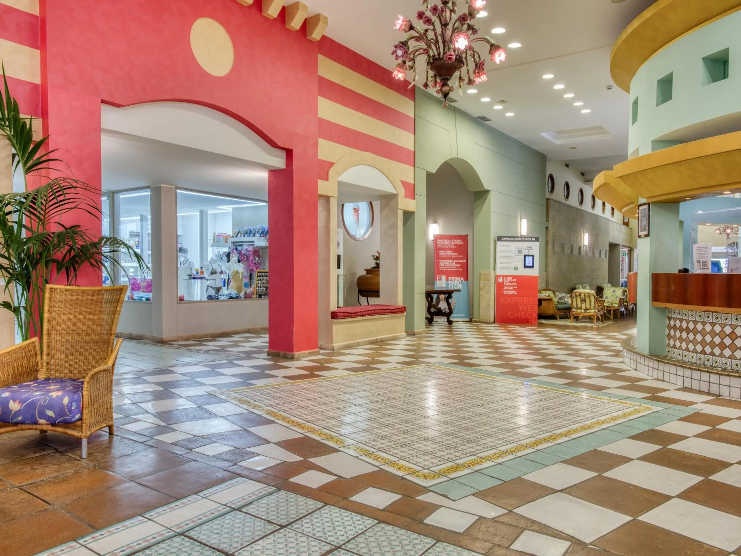 Lobby or reception in Hotel Olimpo le Terrazze