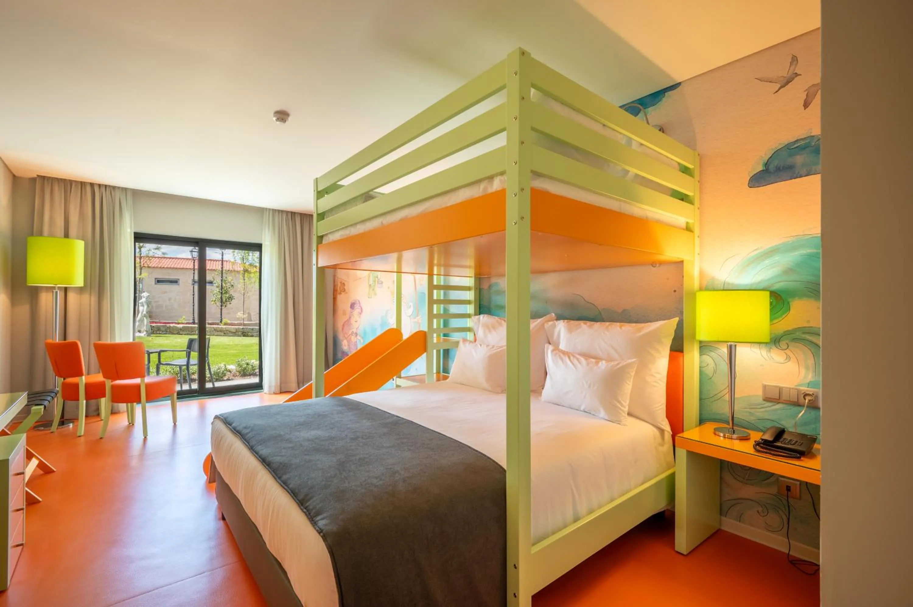 Bedroom, Bed in Vila Gale Collection Ponte de Lima