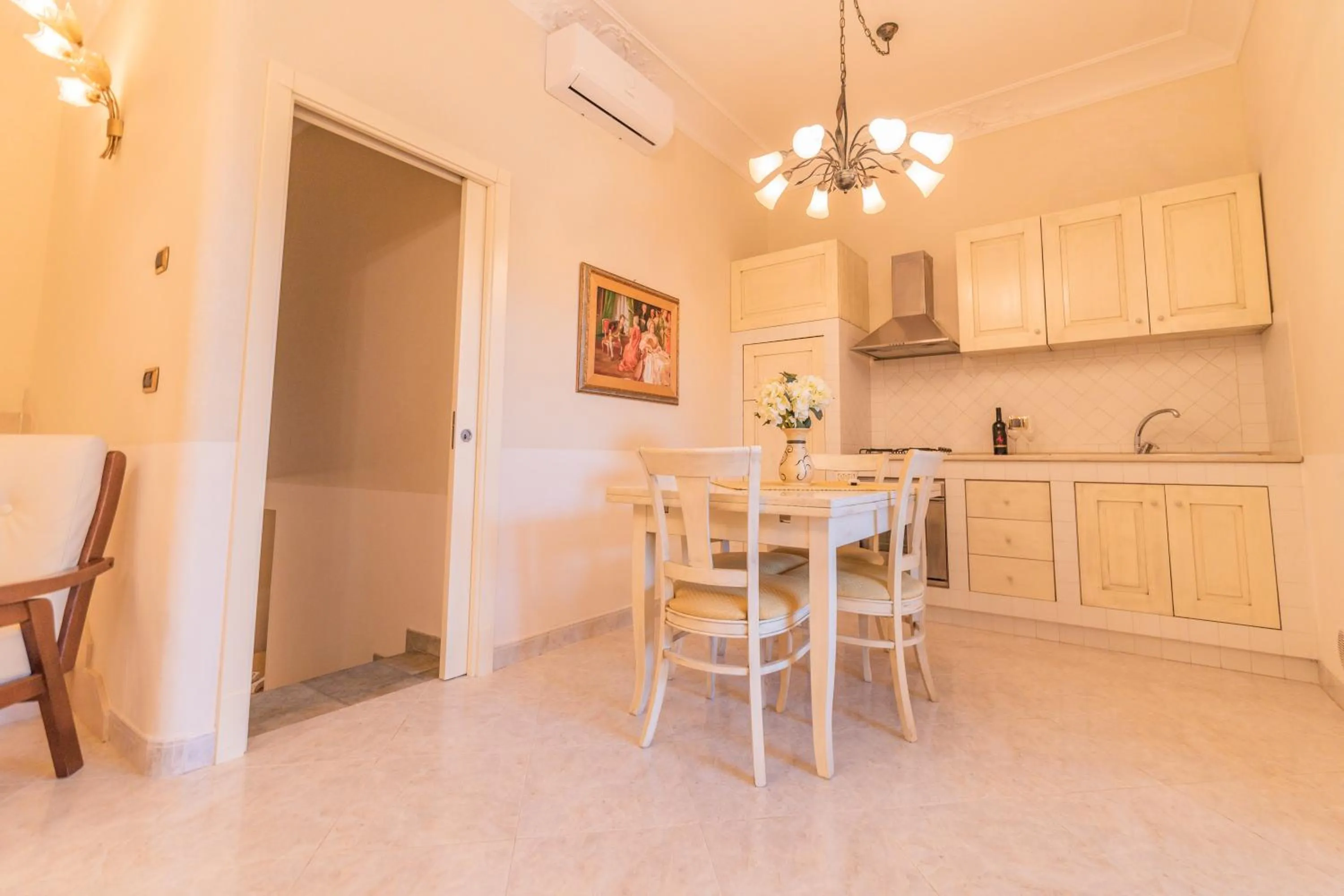 Kitchen or kitchenette in Villa Caramia