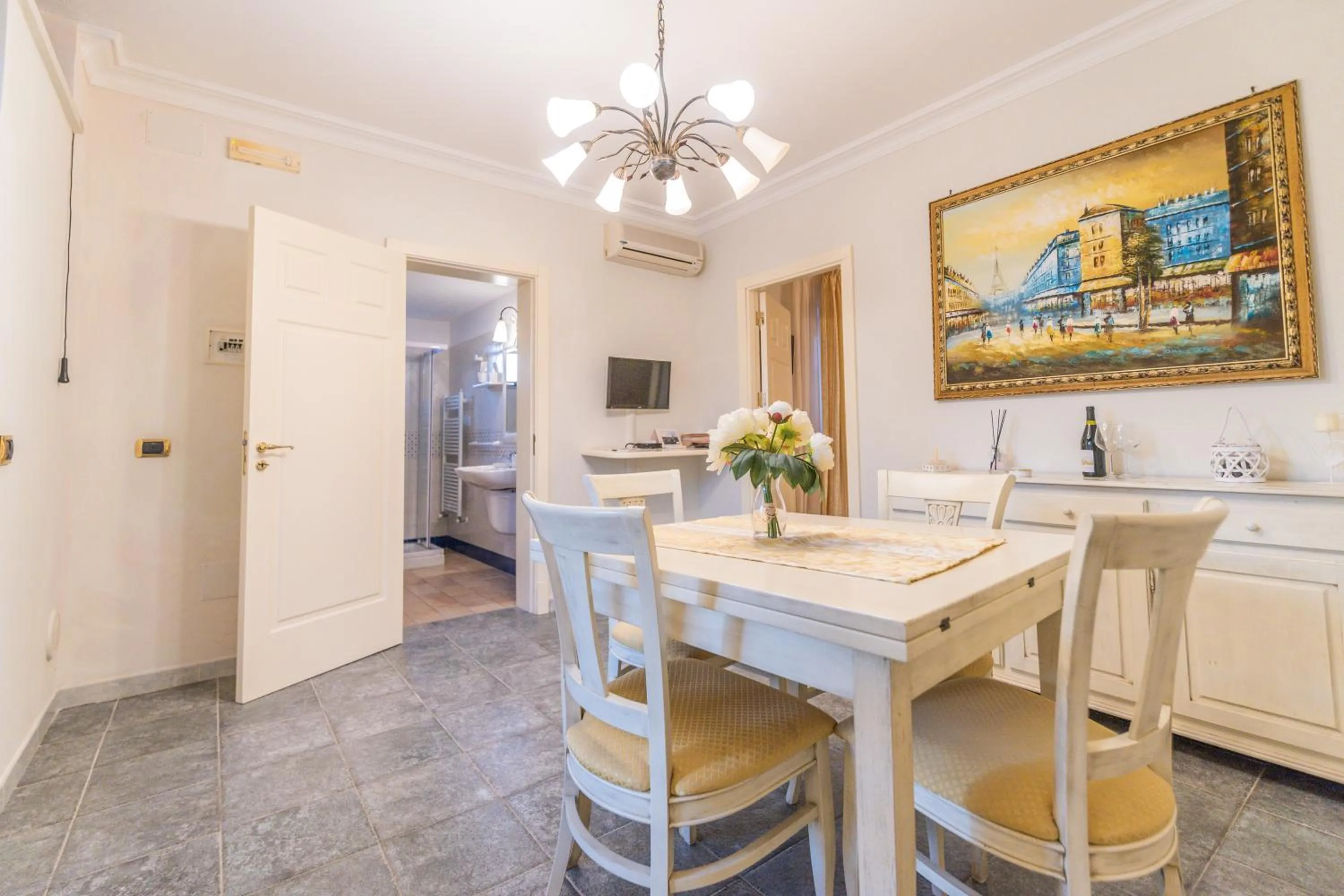 TV and multimedia in Villa Caramia