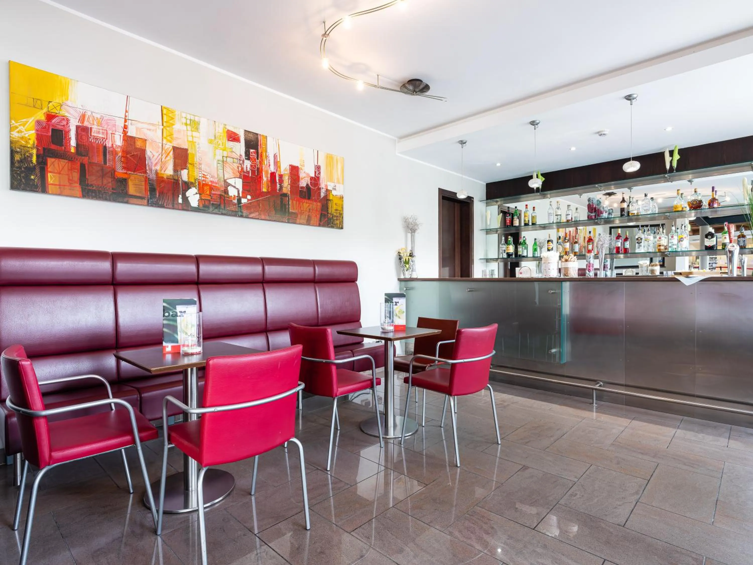 Lounge or bar in Parc Hotel