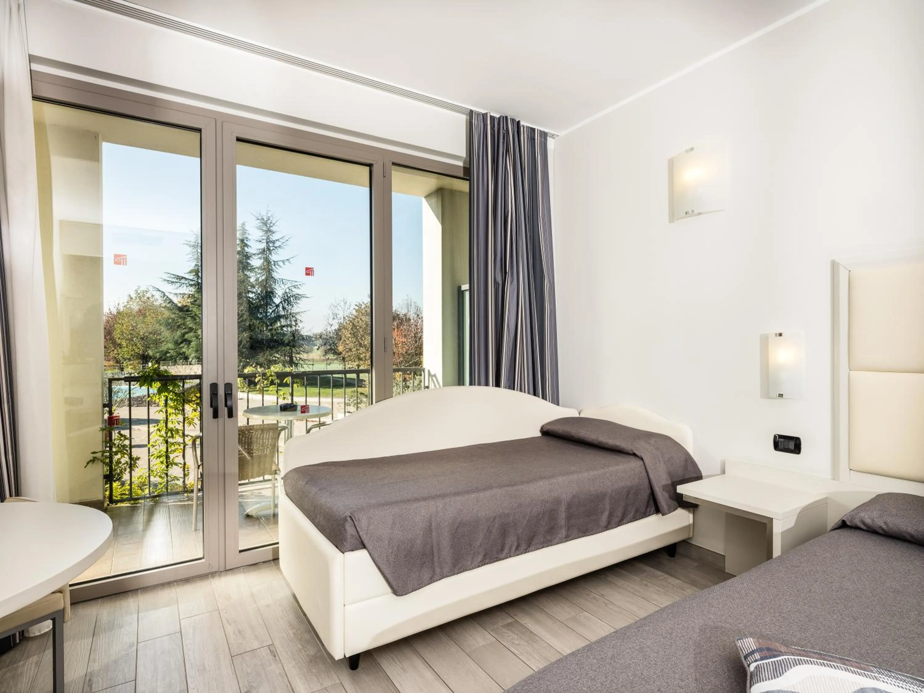 Bedroom, Bed in Parc Hotel