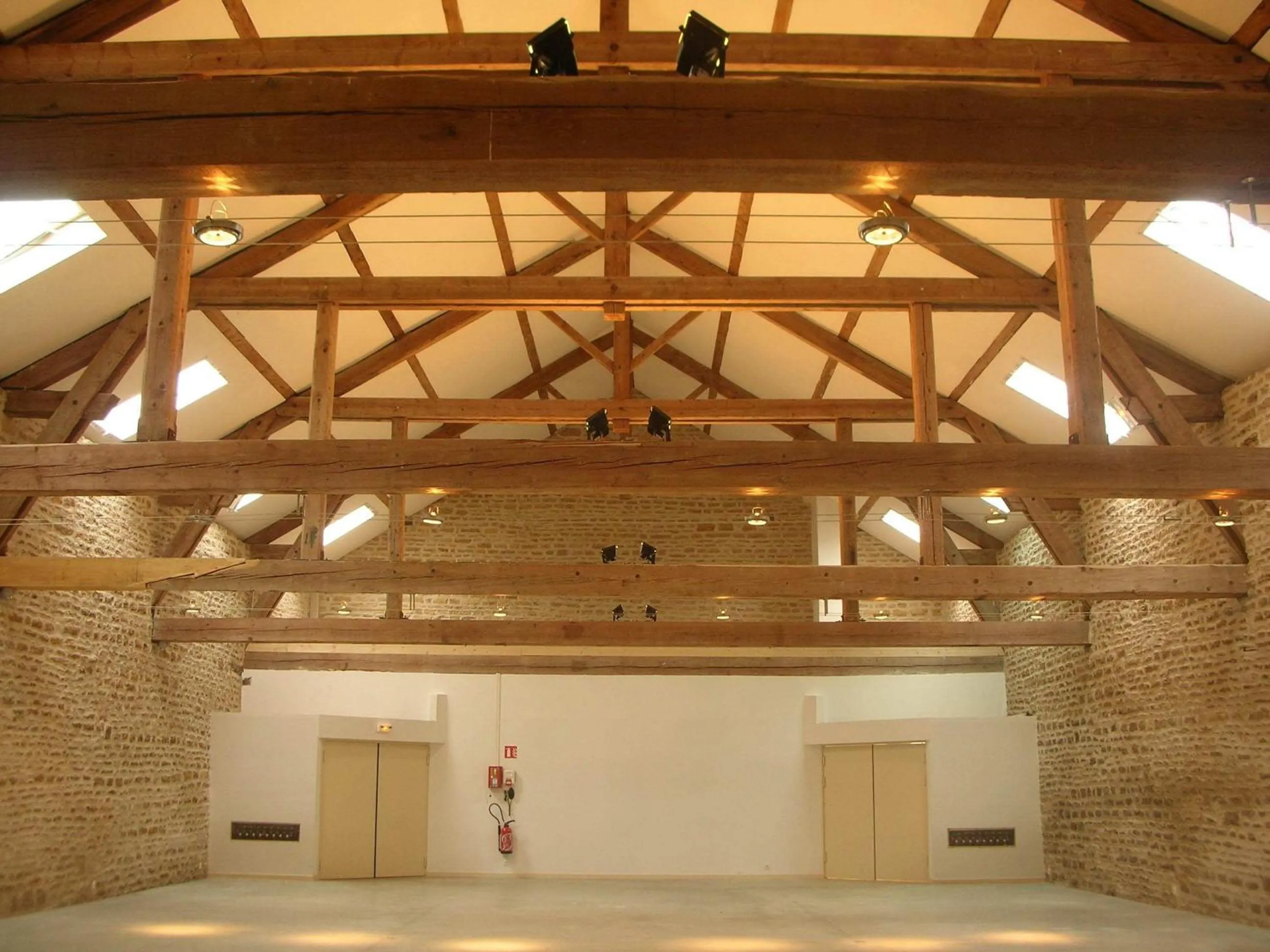 Activities in Moulin de la Fleuristerie