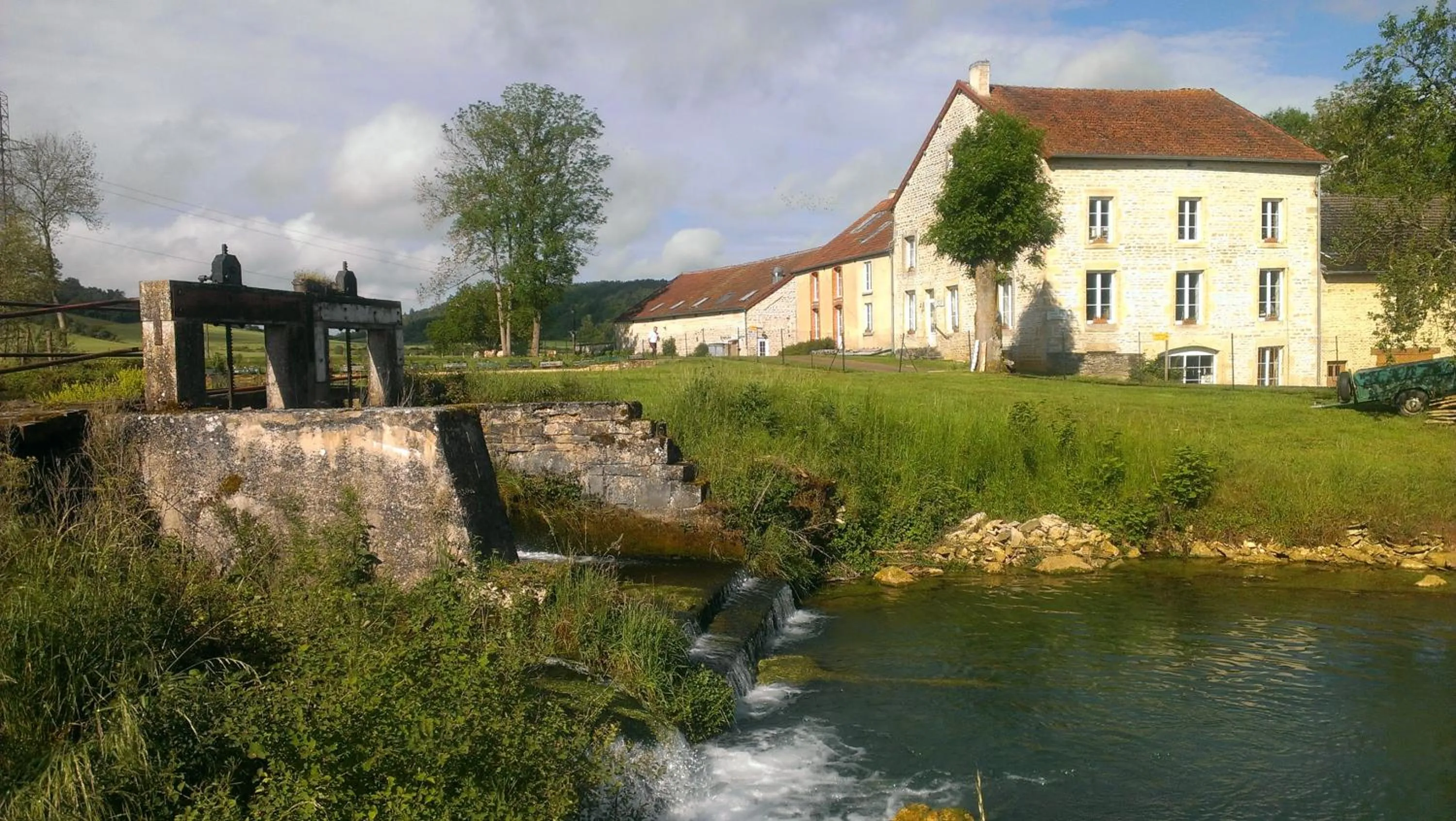 River view in Moulin de la Fleuristerie