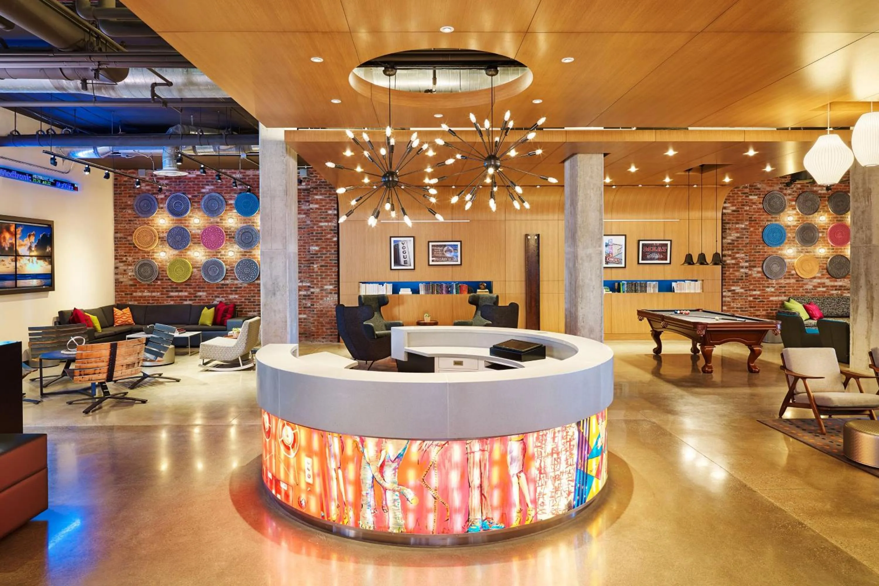 Lobby or reception in Aloft Louisville Downtown