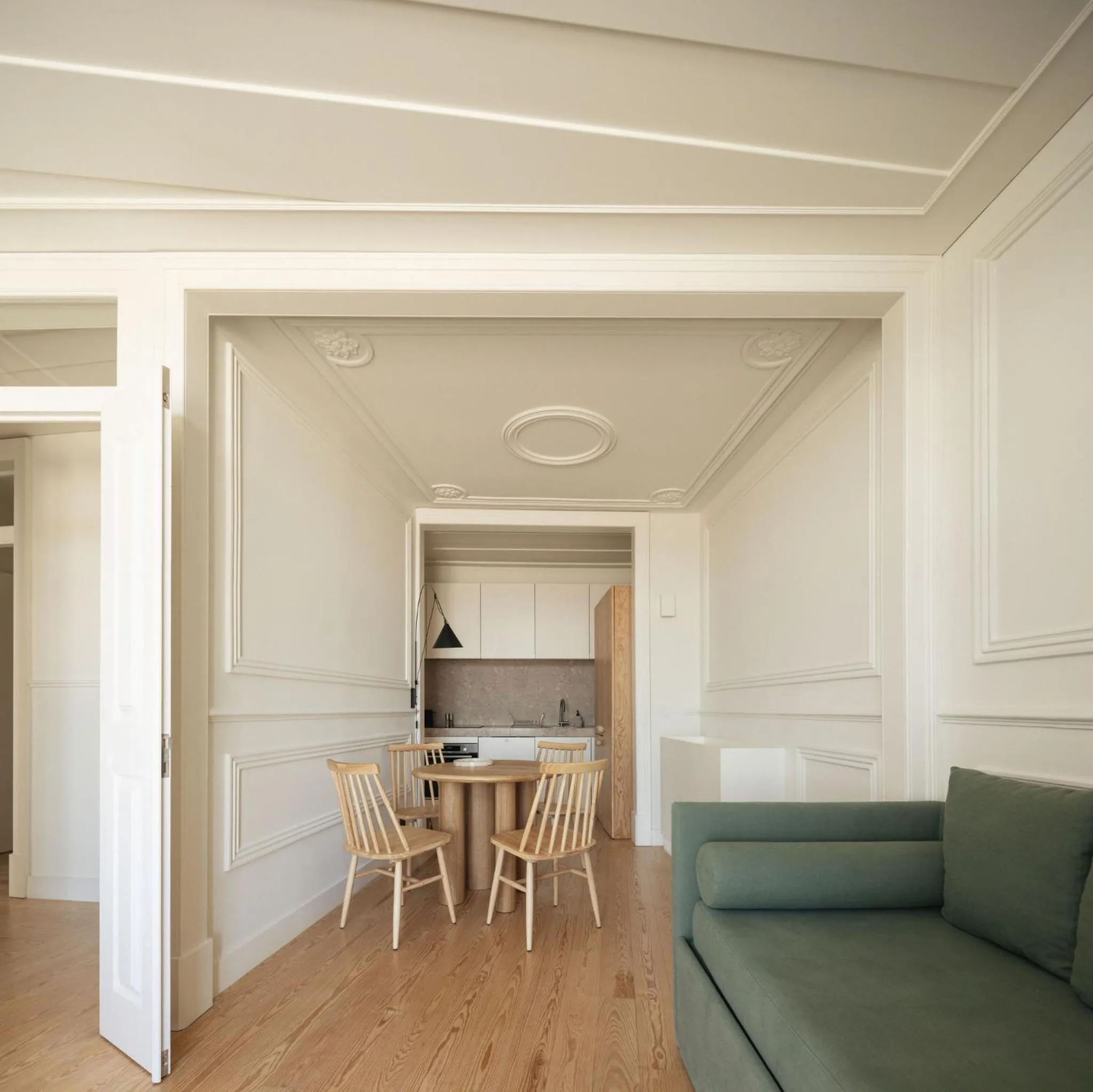 Living room in LIOZ Lisboa