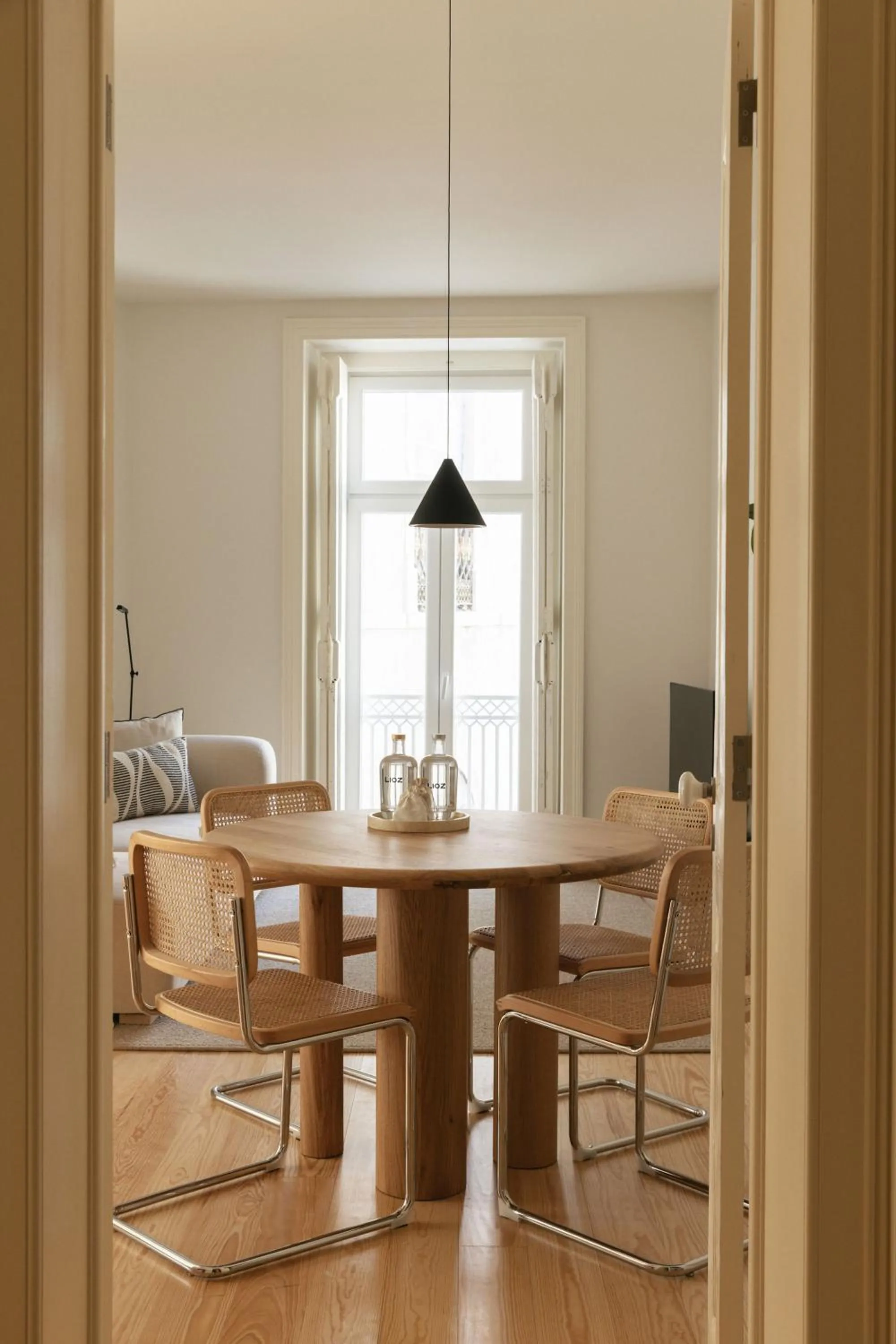 Living room in LIOZ Lisboa