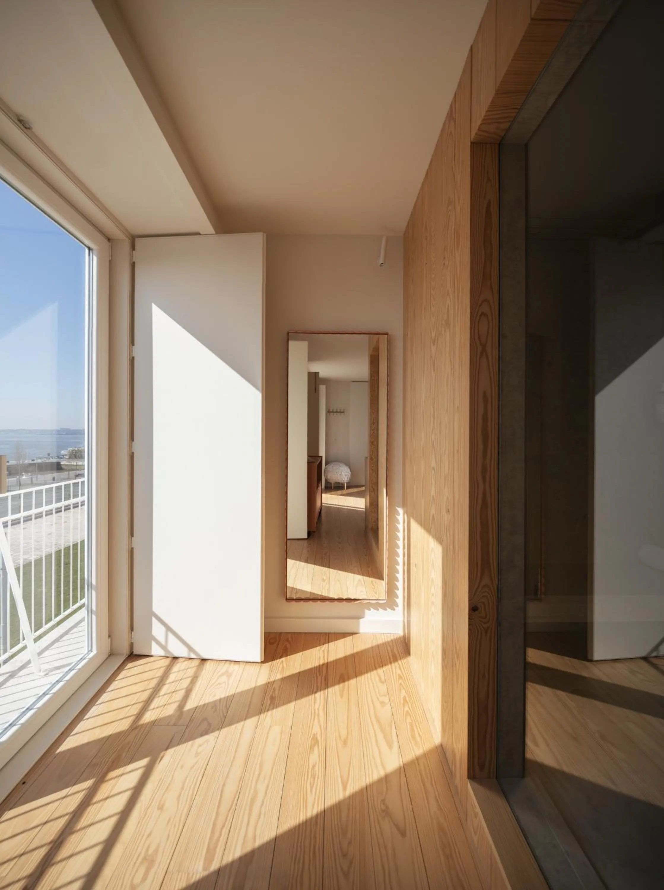 Shower in LIOZ Lisboa