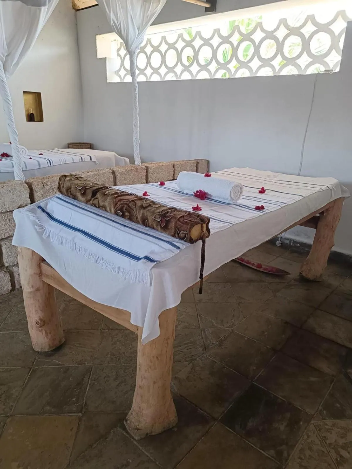 Bed in Aquarius Club