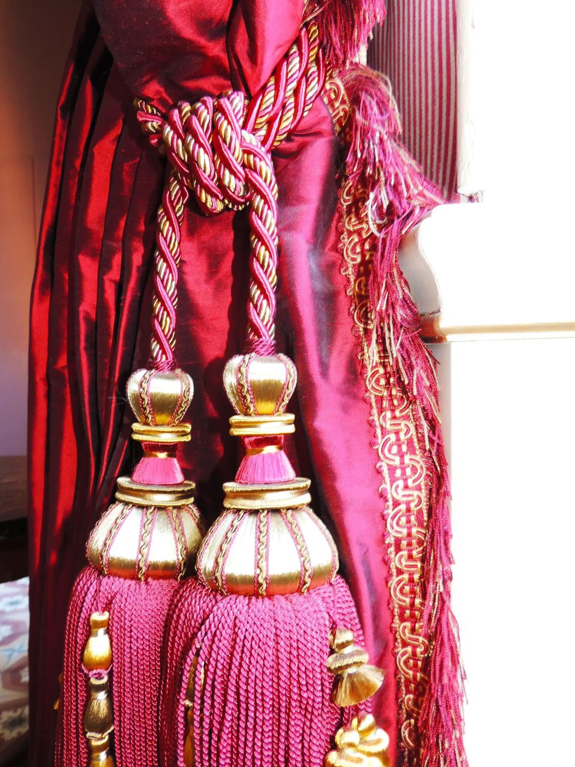 Decorative detail in Chateau de Paraza