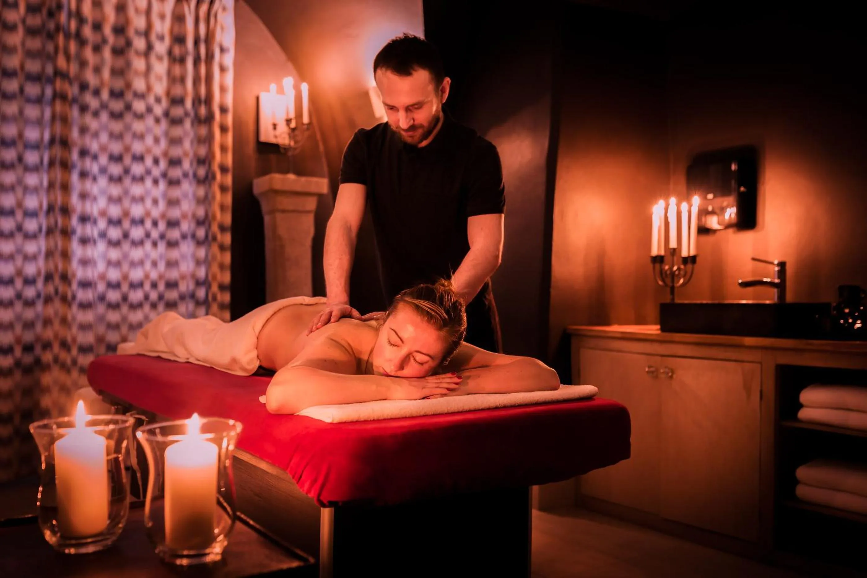 Spa and wellness centre/facilities in Zamek Karpniki Schloss Fischbach