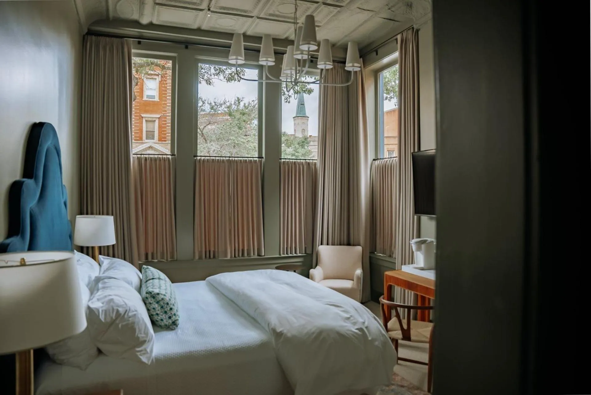 Bed in The Woodward Hotel