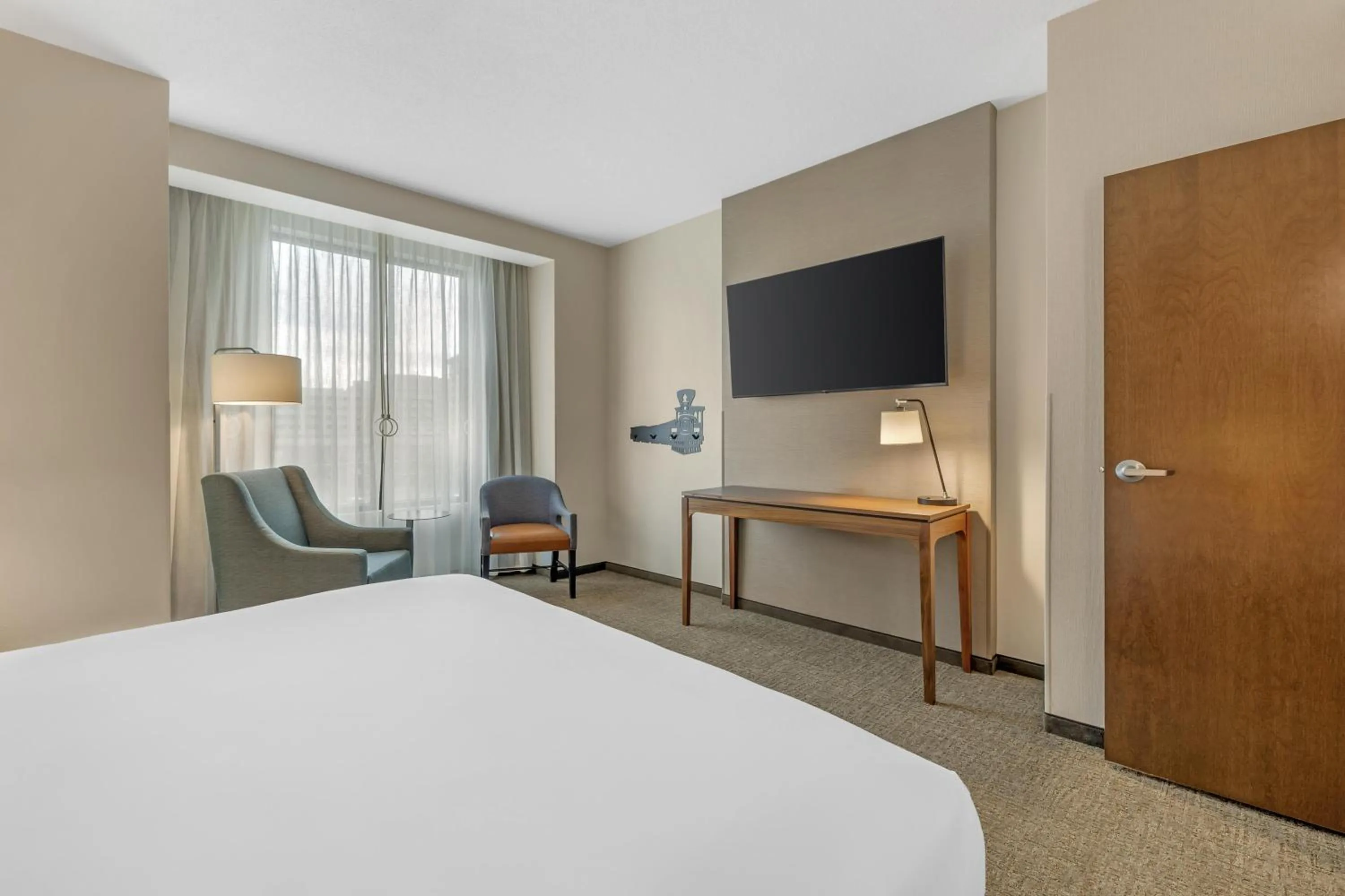 Bedroom, Bed in Drury Plaza Hotel Lincoln Downtown