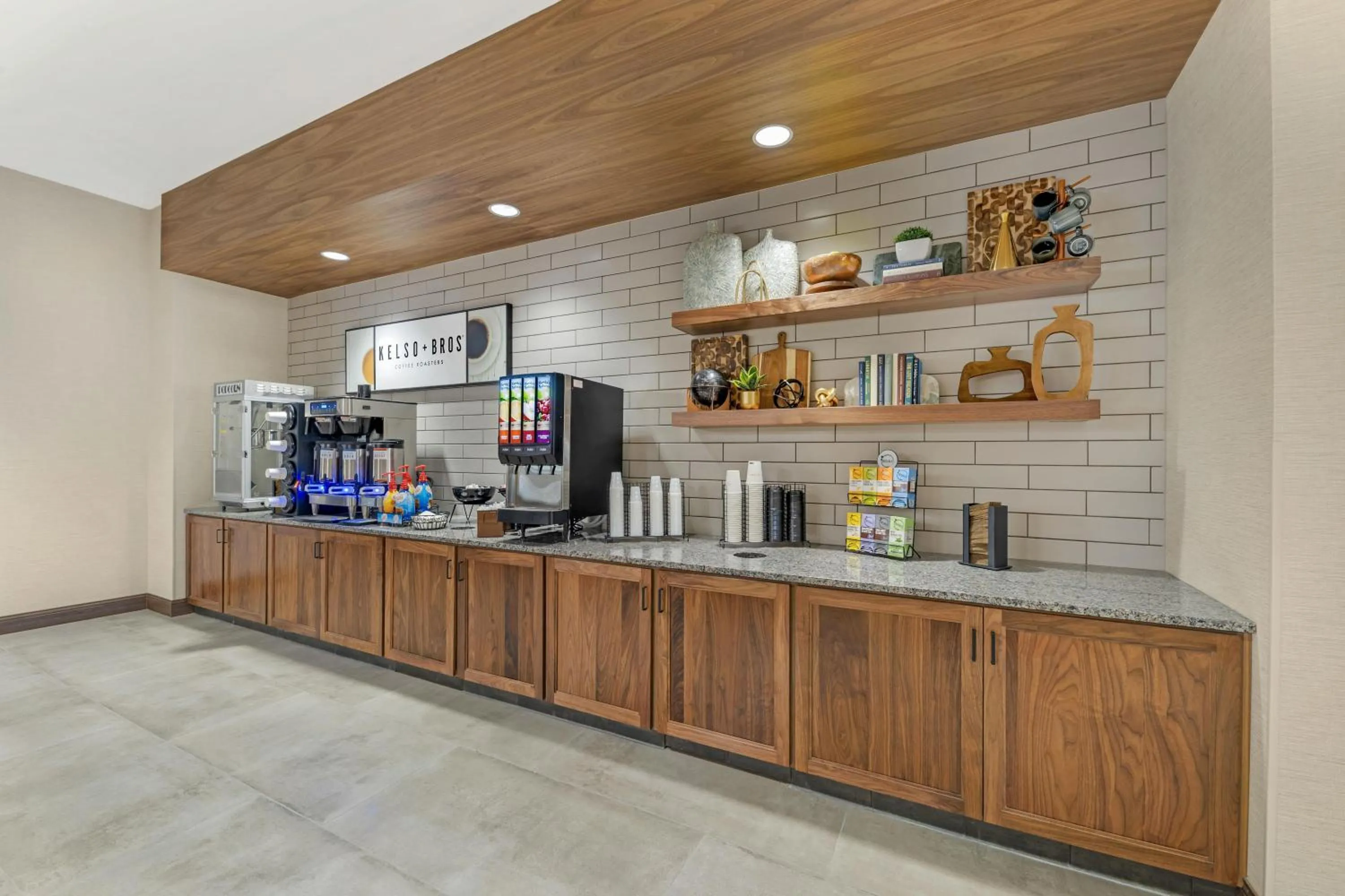 Breakfast in Drury Plaza Hotel Lincoln Downtown