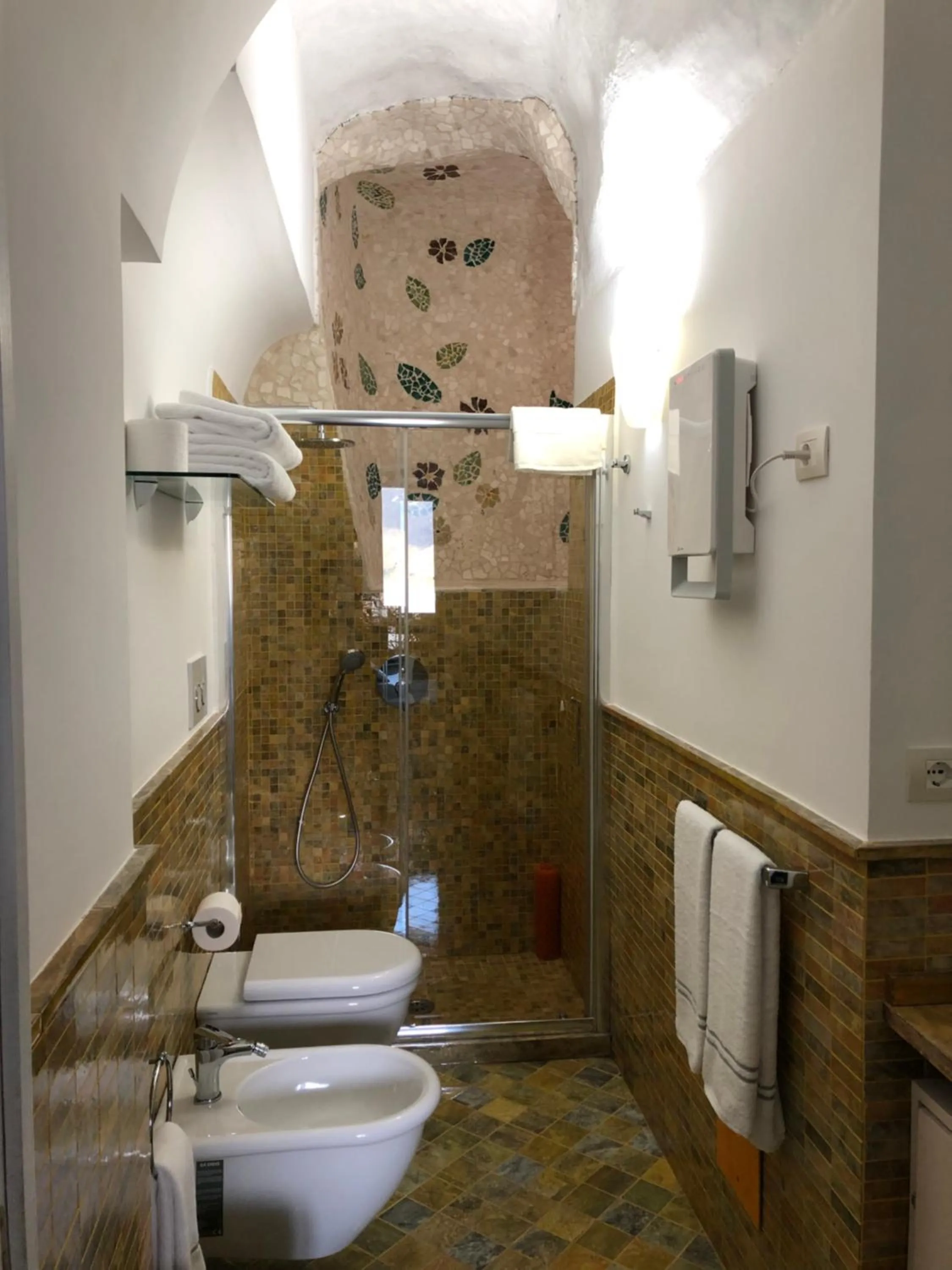 Shower in La Casa di Vania