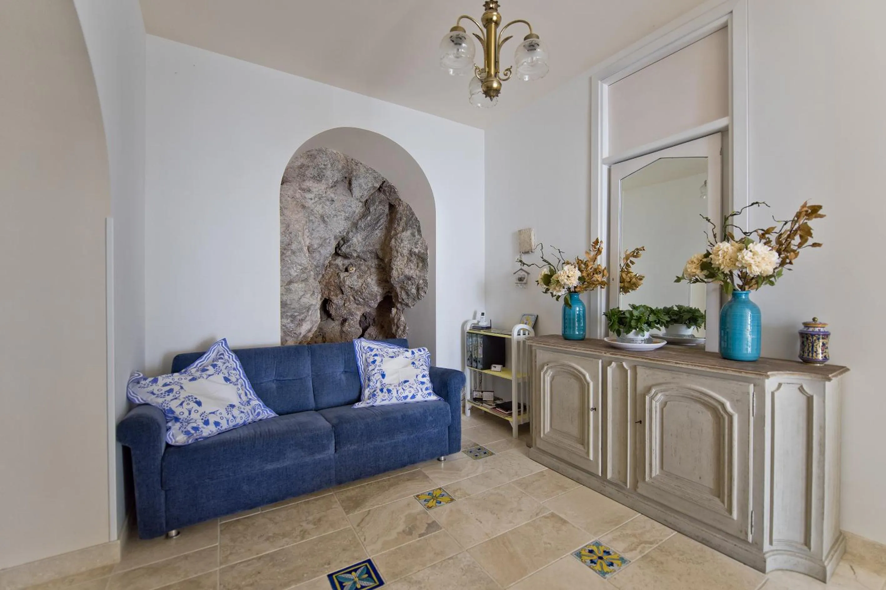 Communal lounge/ TV room in La Casa di Vania