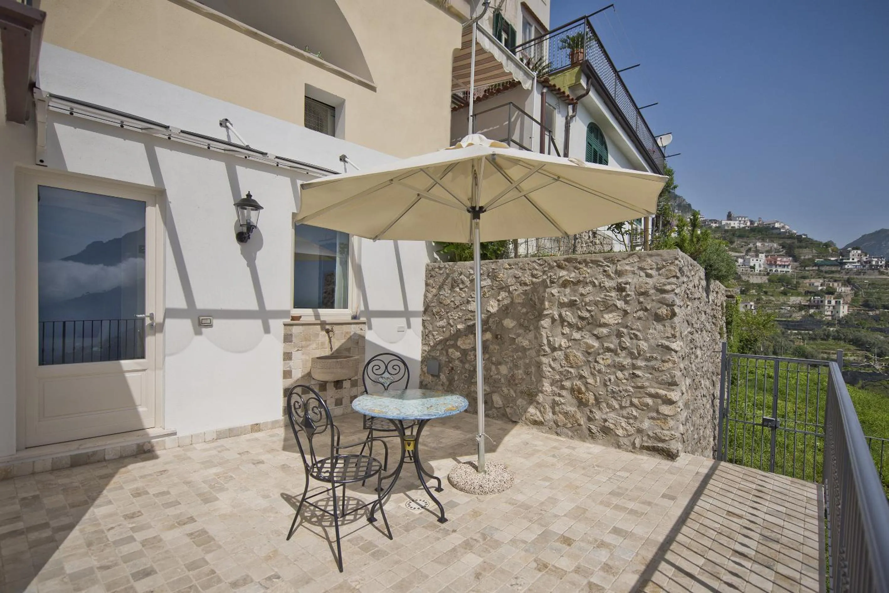 Balcony/Terrace in La Casa di Vania